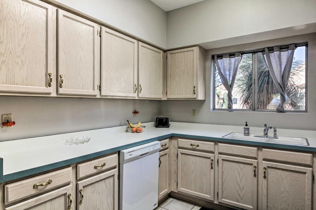 Tranquil Valley Townhome With Mtn Views! Holiday home Green Valley