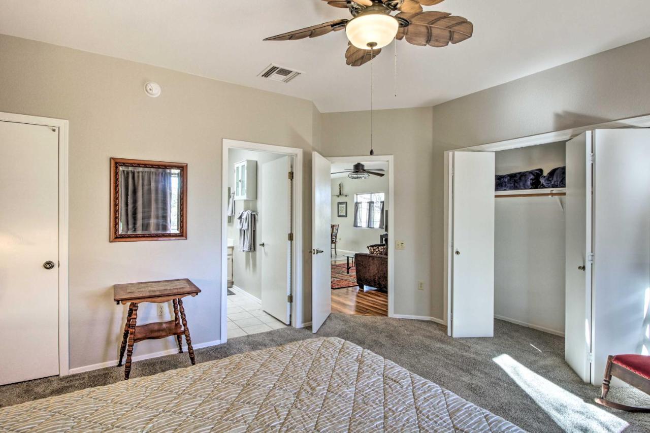 Tranquil Valley Townhome With Mtn Views! Holiday home Green Valley