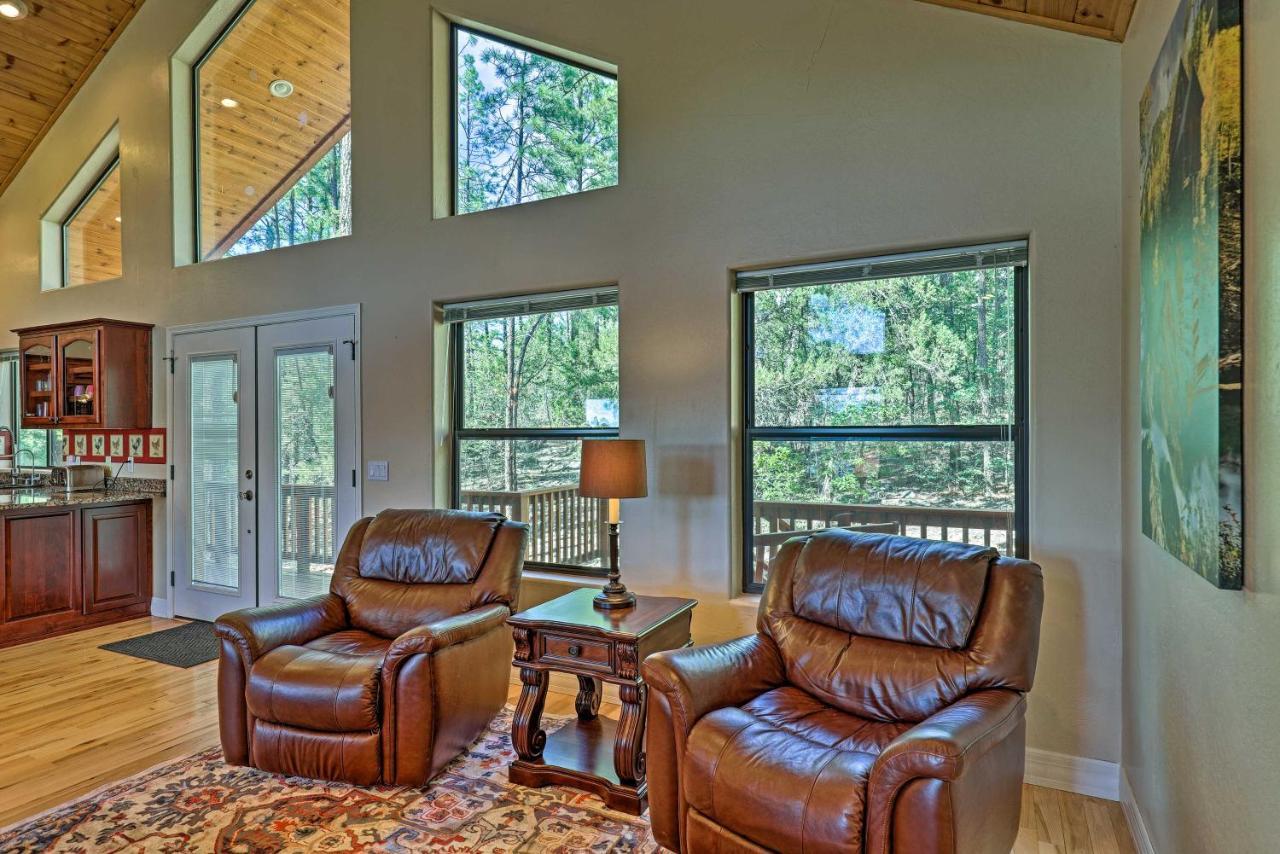 Holiday home Serene Lakeside With Decks And Edler Views! *