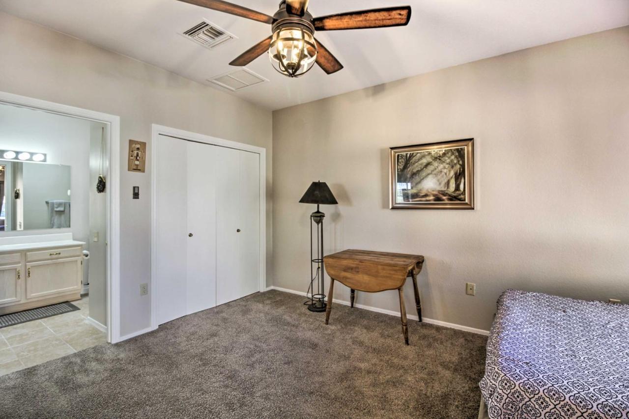 Holiday home Tranquil Valley Townhome With Mtn Views!