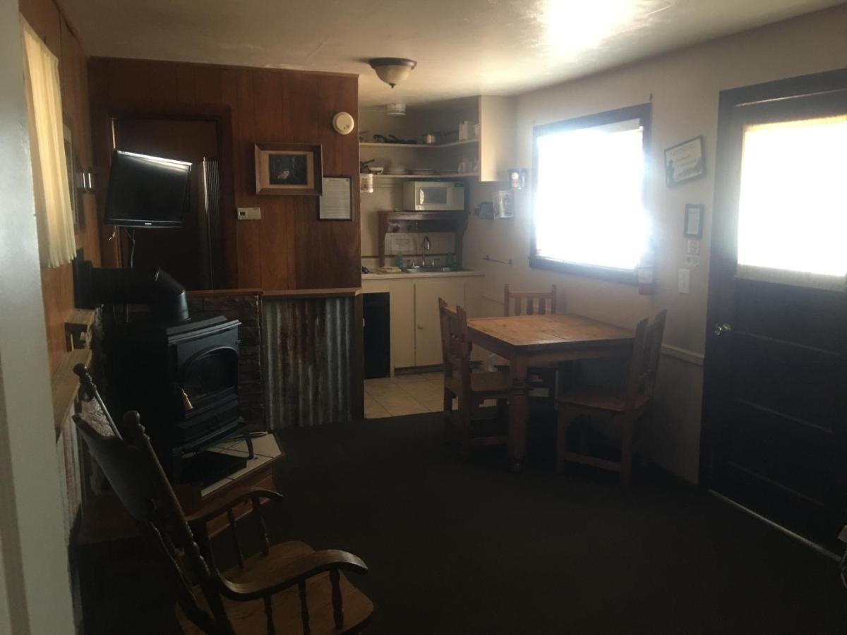 Rainbows End Fishing Resort Pinetop-Lakeside