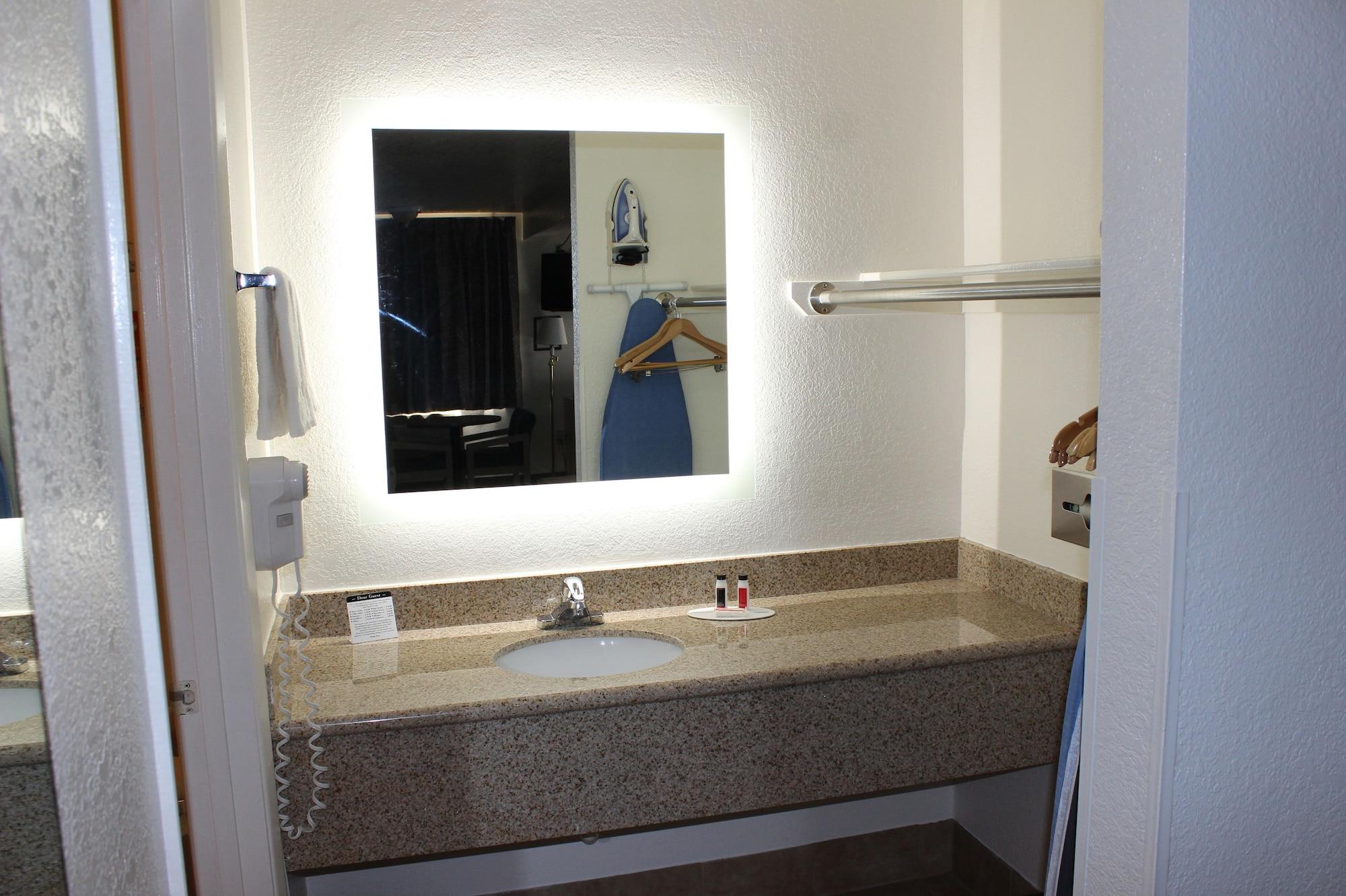 Howard Johnson By Wyndham 2* Holbrook