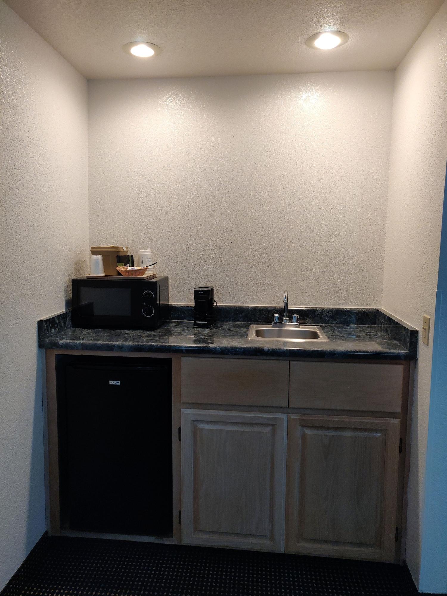 Howard Johnson By Wyndham 2*