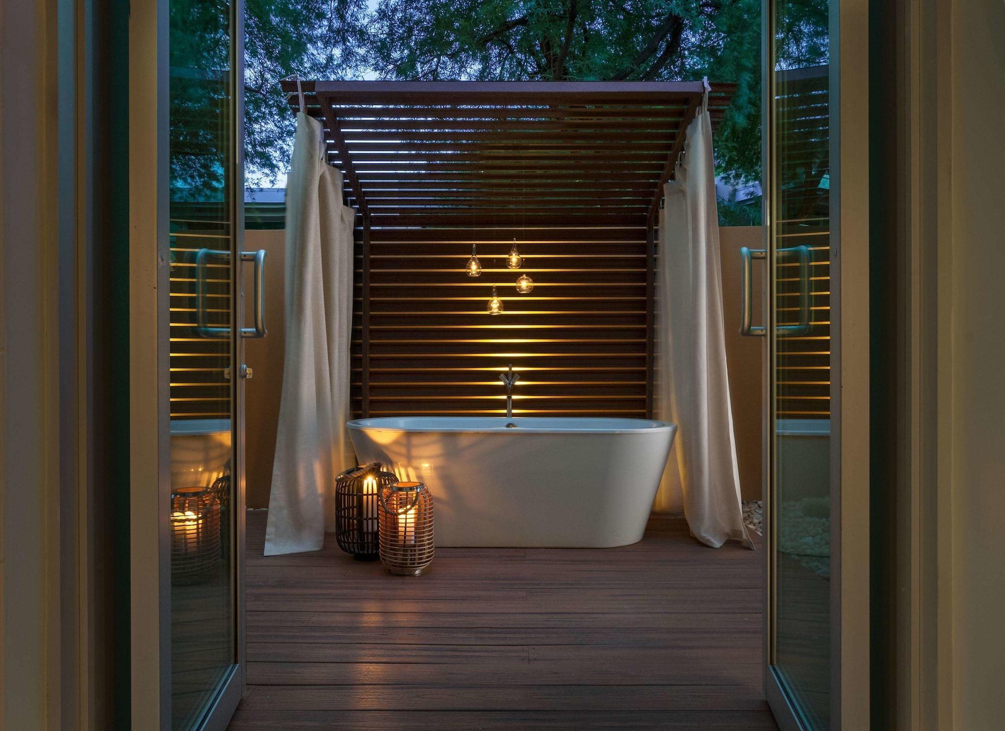Sanctuary Camelback Mountain, A Gurney's And 4* Paradise Valley