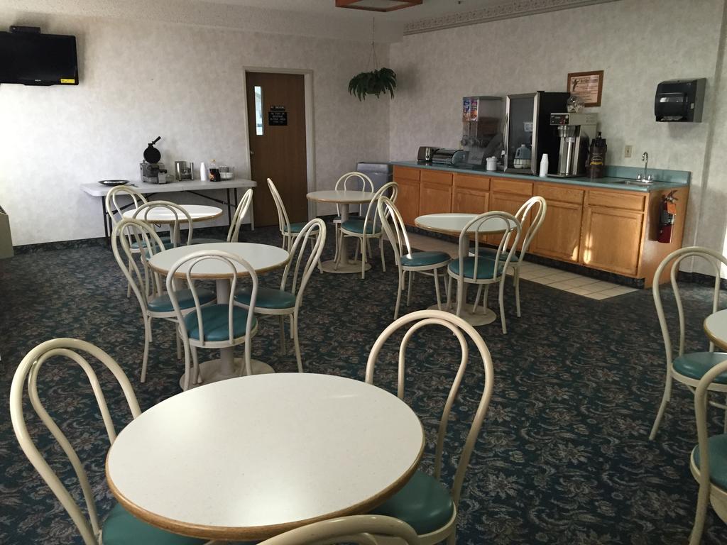 Motel Super 8 By Wyndham 2*
