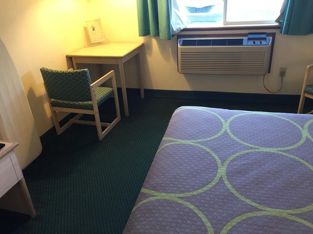 Super 8 By Wyndham
