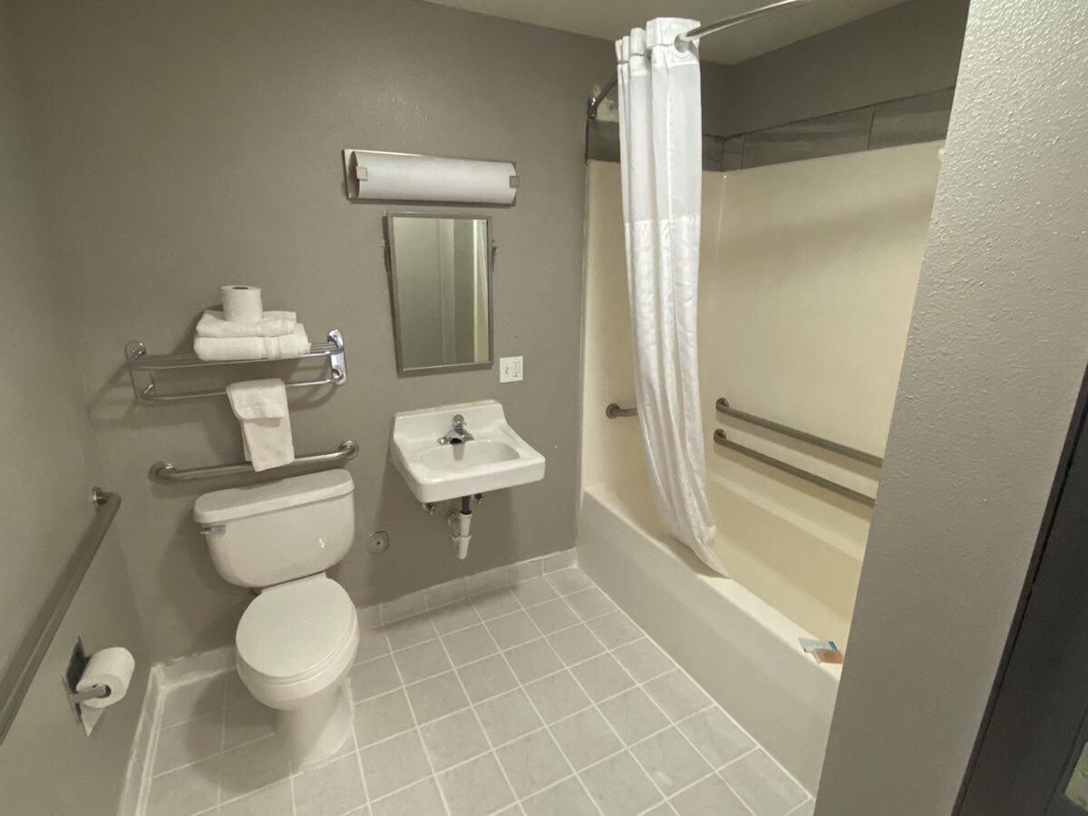 Hotel Pinetop Studio Suites 2*