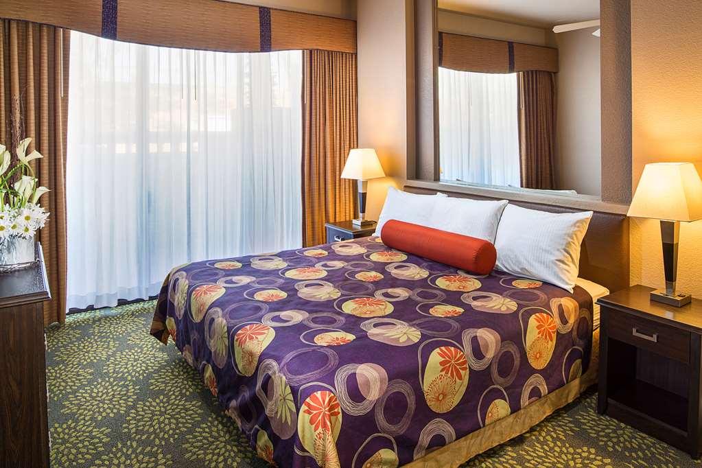 London Bridge Hotel Lake Havasu City