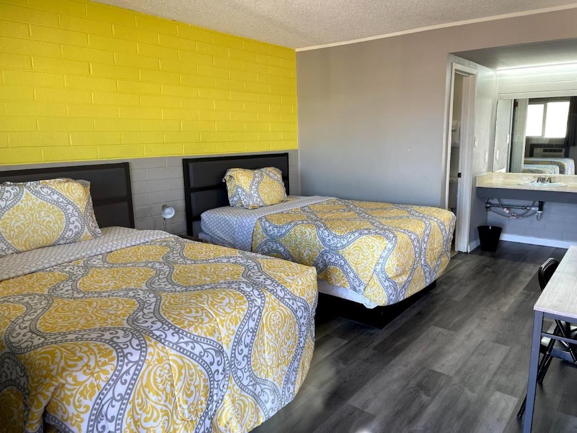 Belle Aire 3* Globe