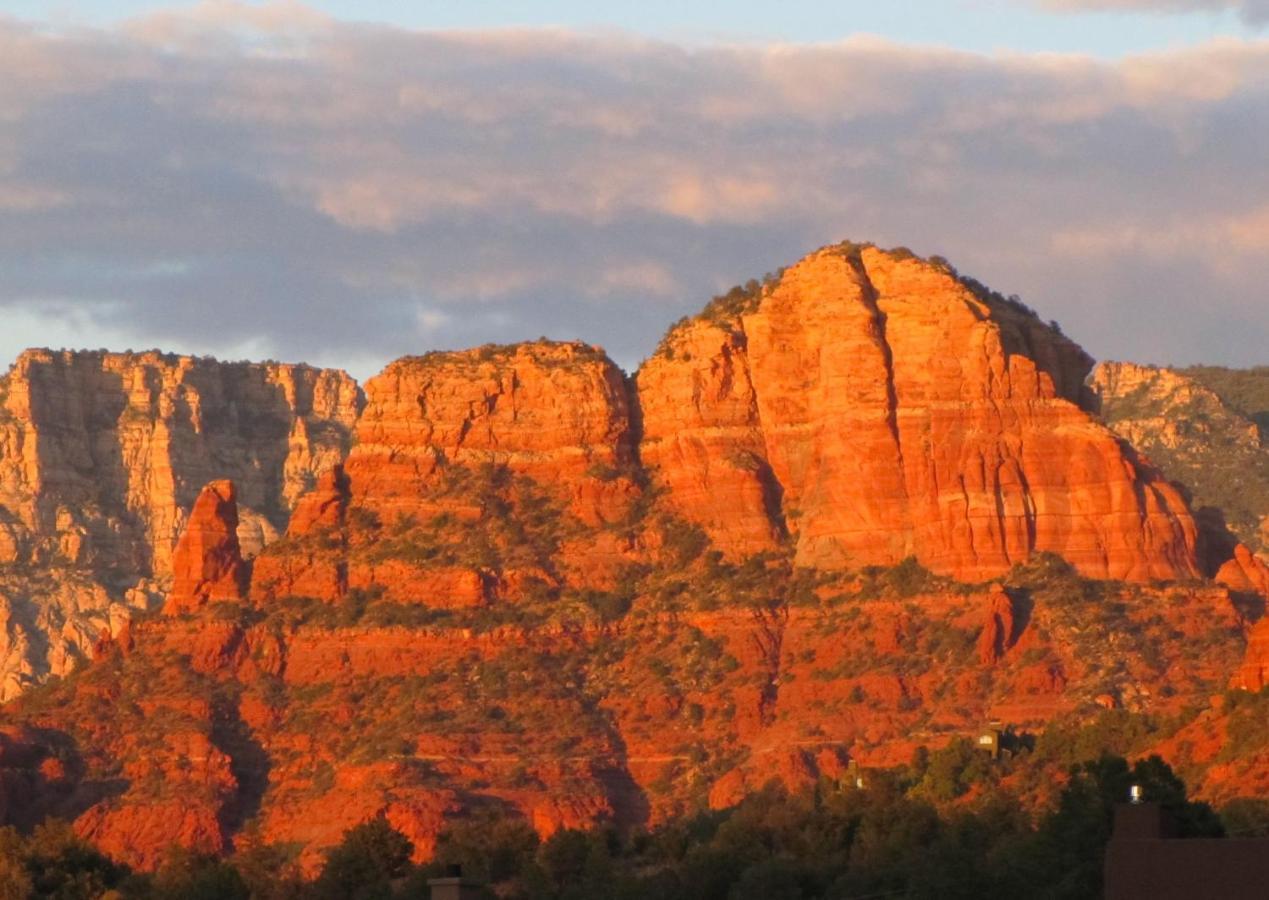Bed & Breakfast Cathedral Hideaway Llc