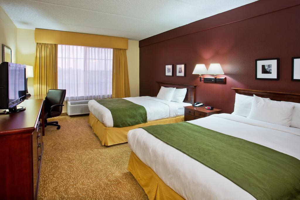 Country & By Radisson, Mesa, Az 3* Mesa