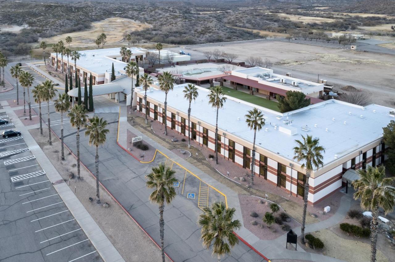 Apache Gold & Casino 3* Globe