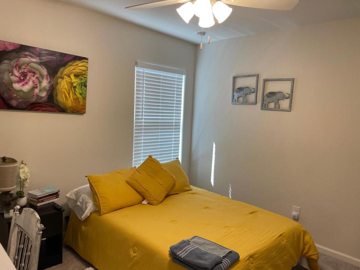 Mom And Daughter Homestay Casa Grande