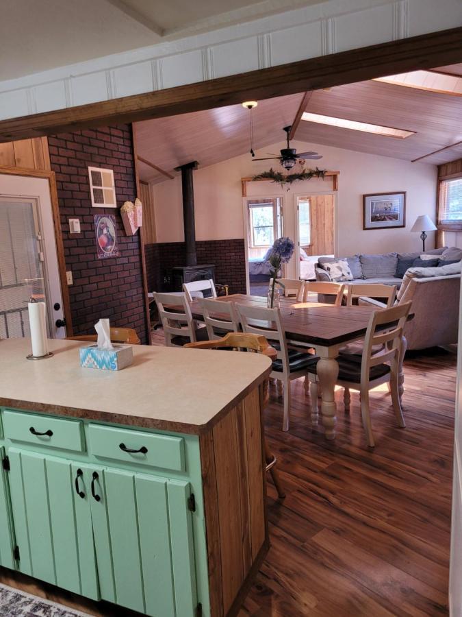 Holiday home Point Trails End