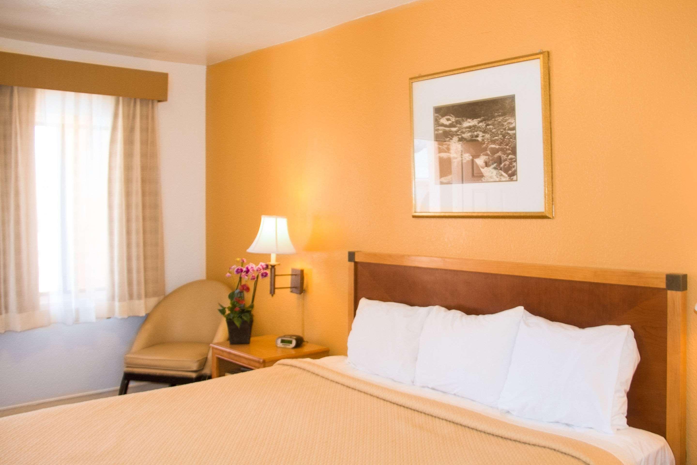 Inn Rodeway Flagstaff-downtown 2*
