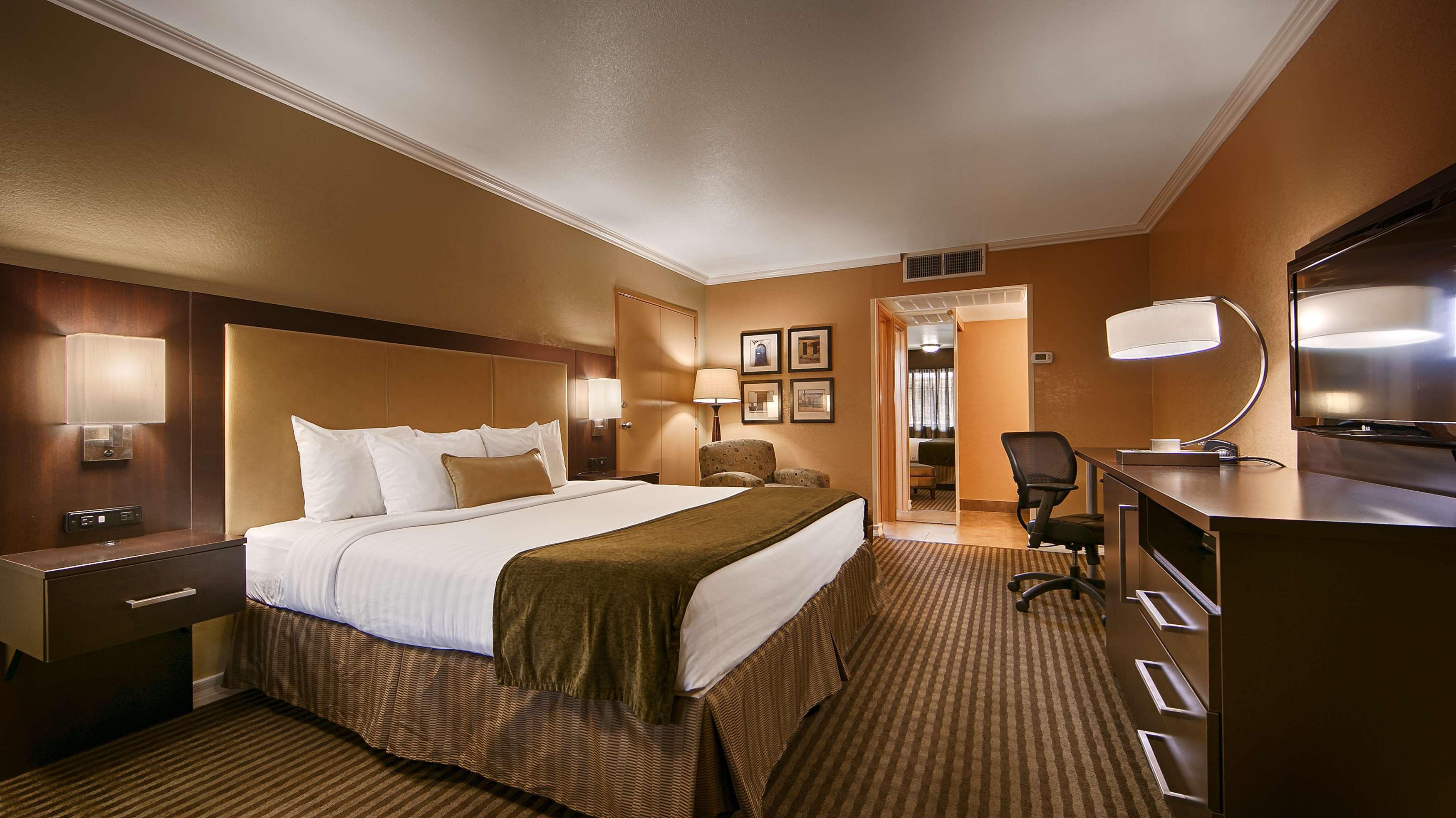 Western Royal Sun & Hotel Tucson