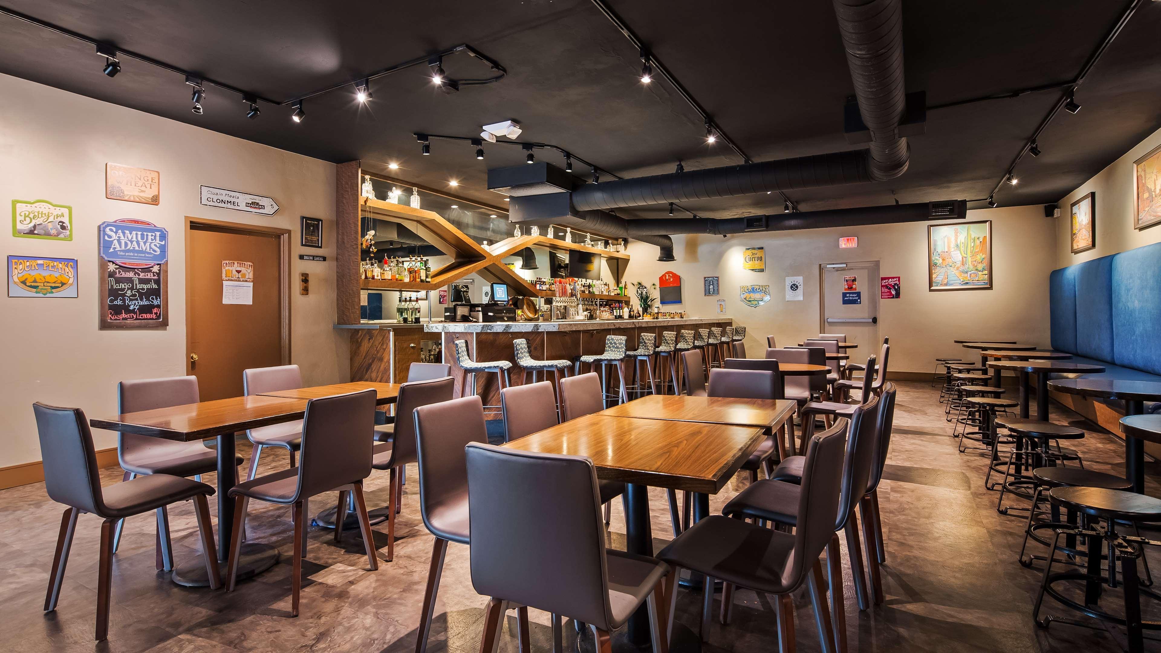Western Royal Sun & 3* Tucson