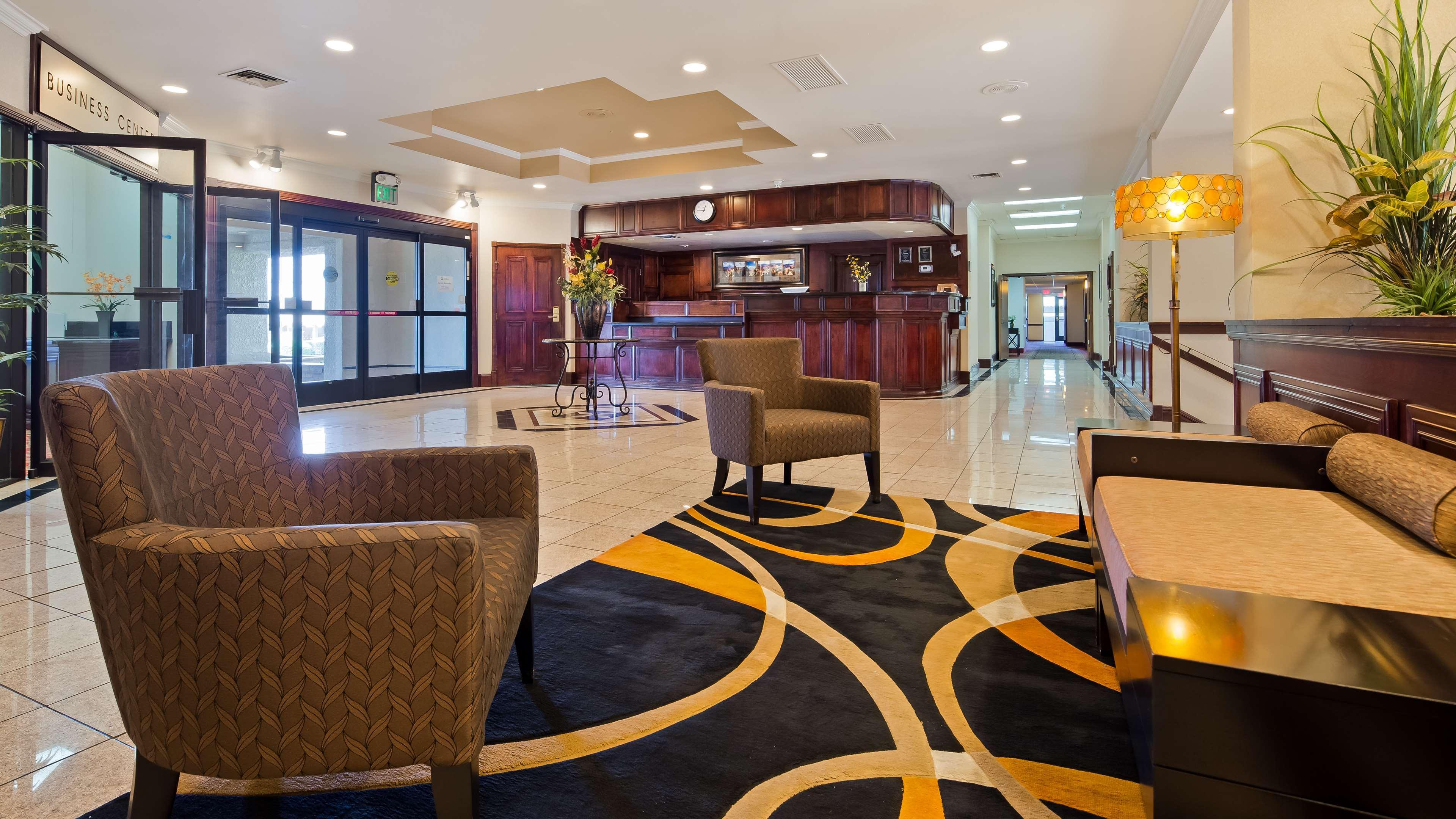 Wyndham Airport & Conference Center 3* Tucson