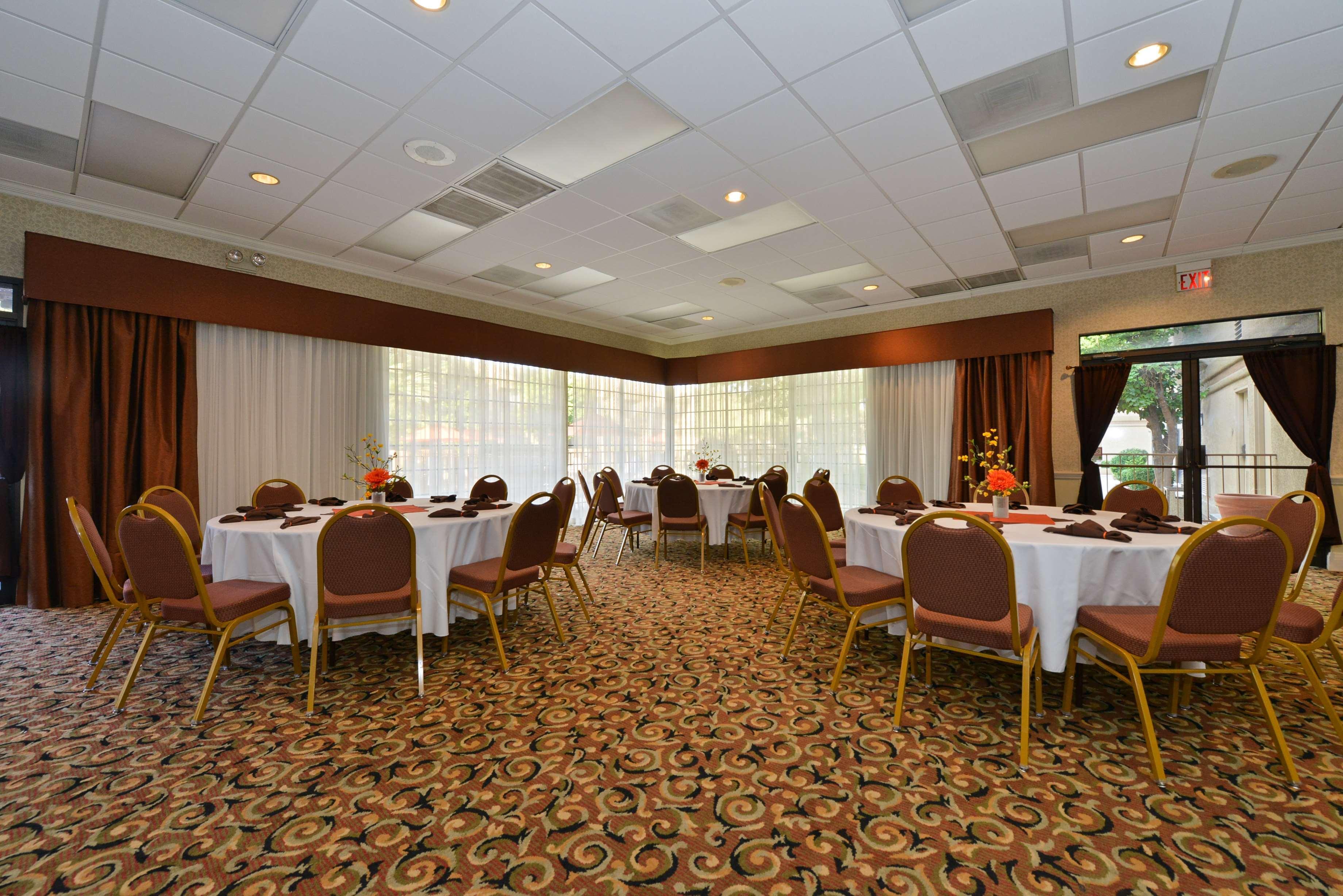 Wyndham Airport & Conference Center Tucson