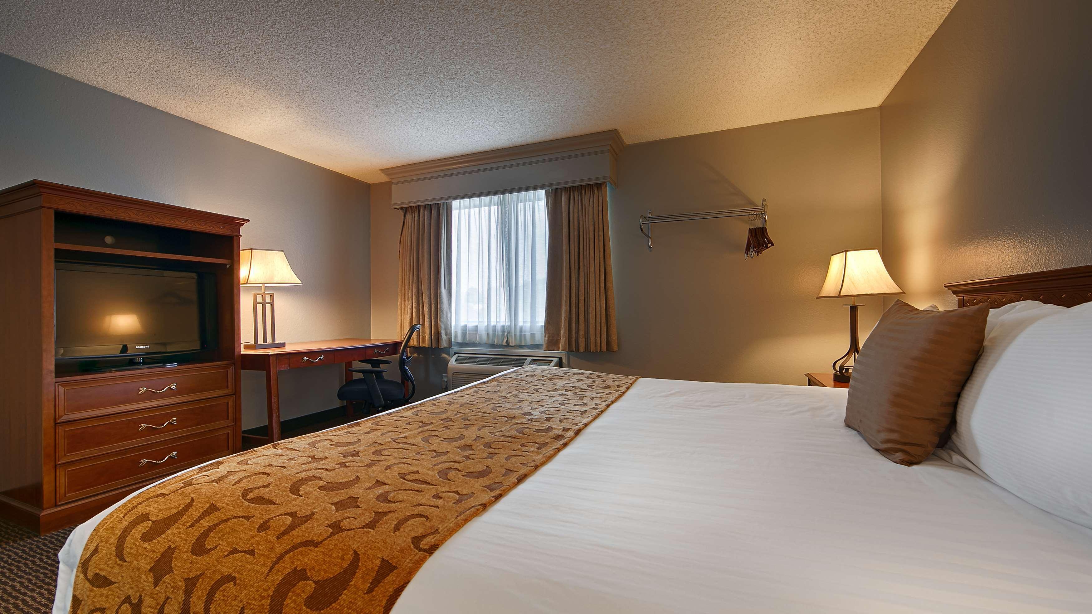 Western Prescottonian Hotel 3*