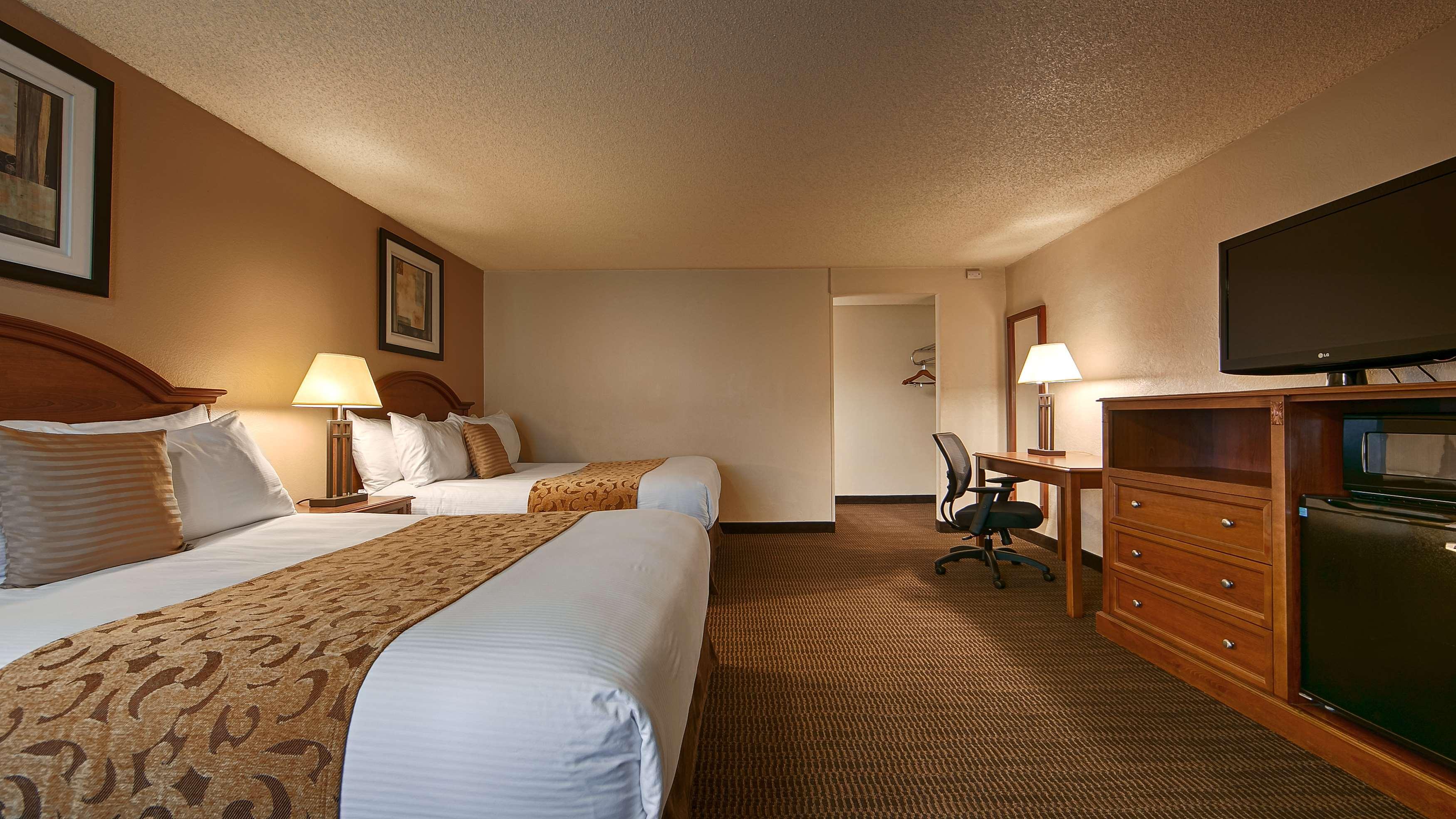 Western Prescottonian Hotel 3*
