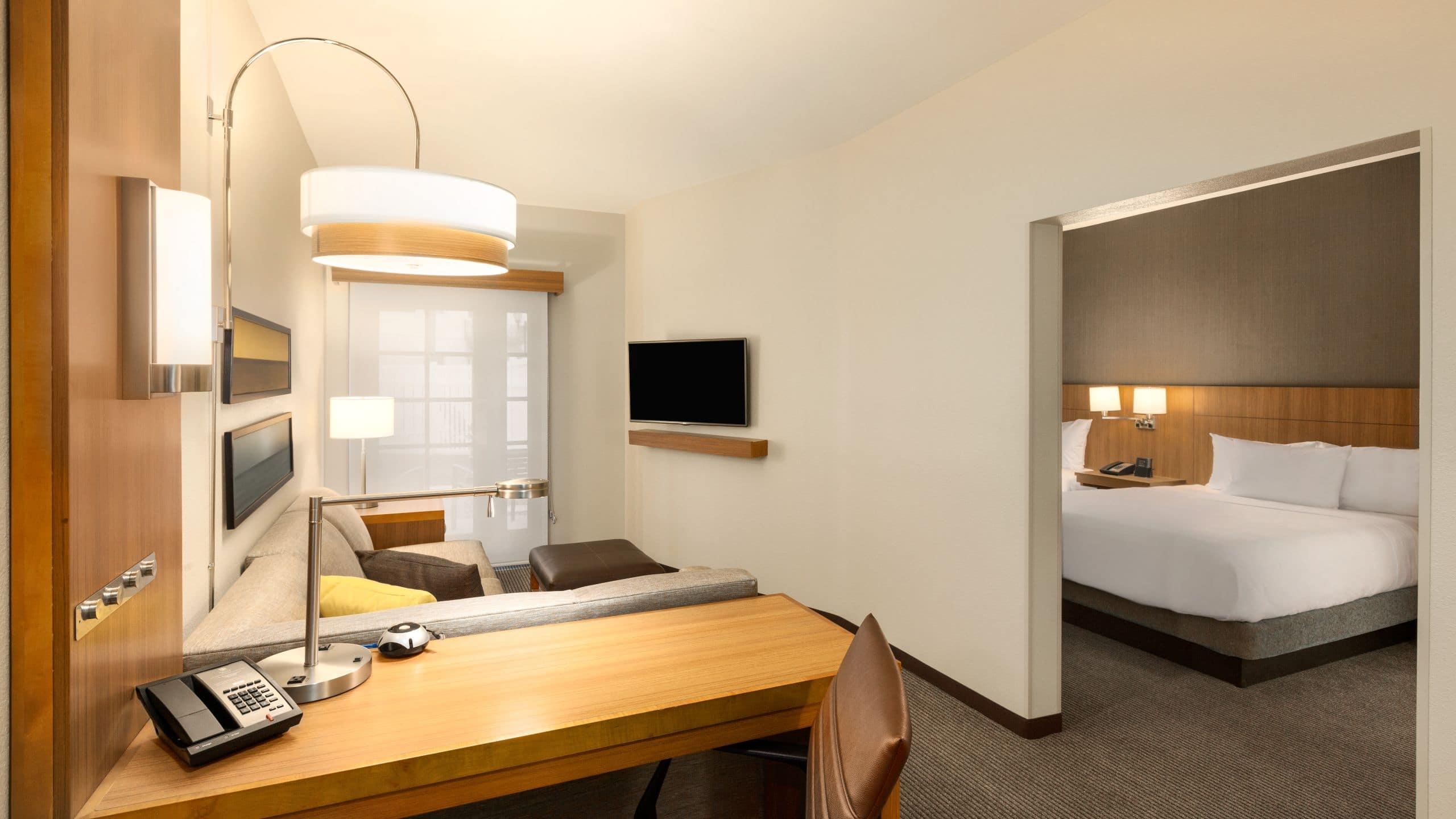 Hyatt Place Phoenix - Fashion Center 3*