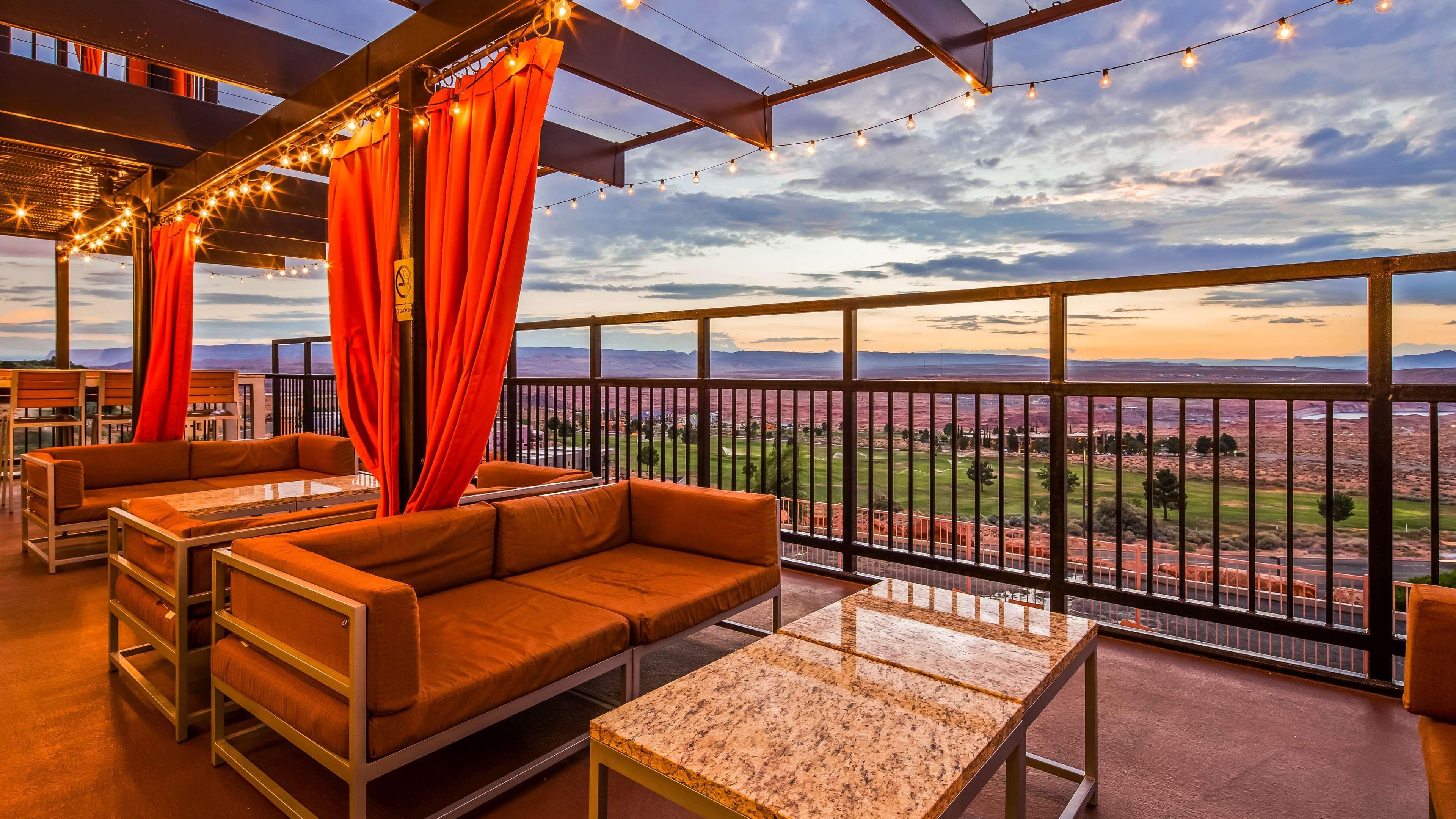 Western View Of Powell 3*
