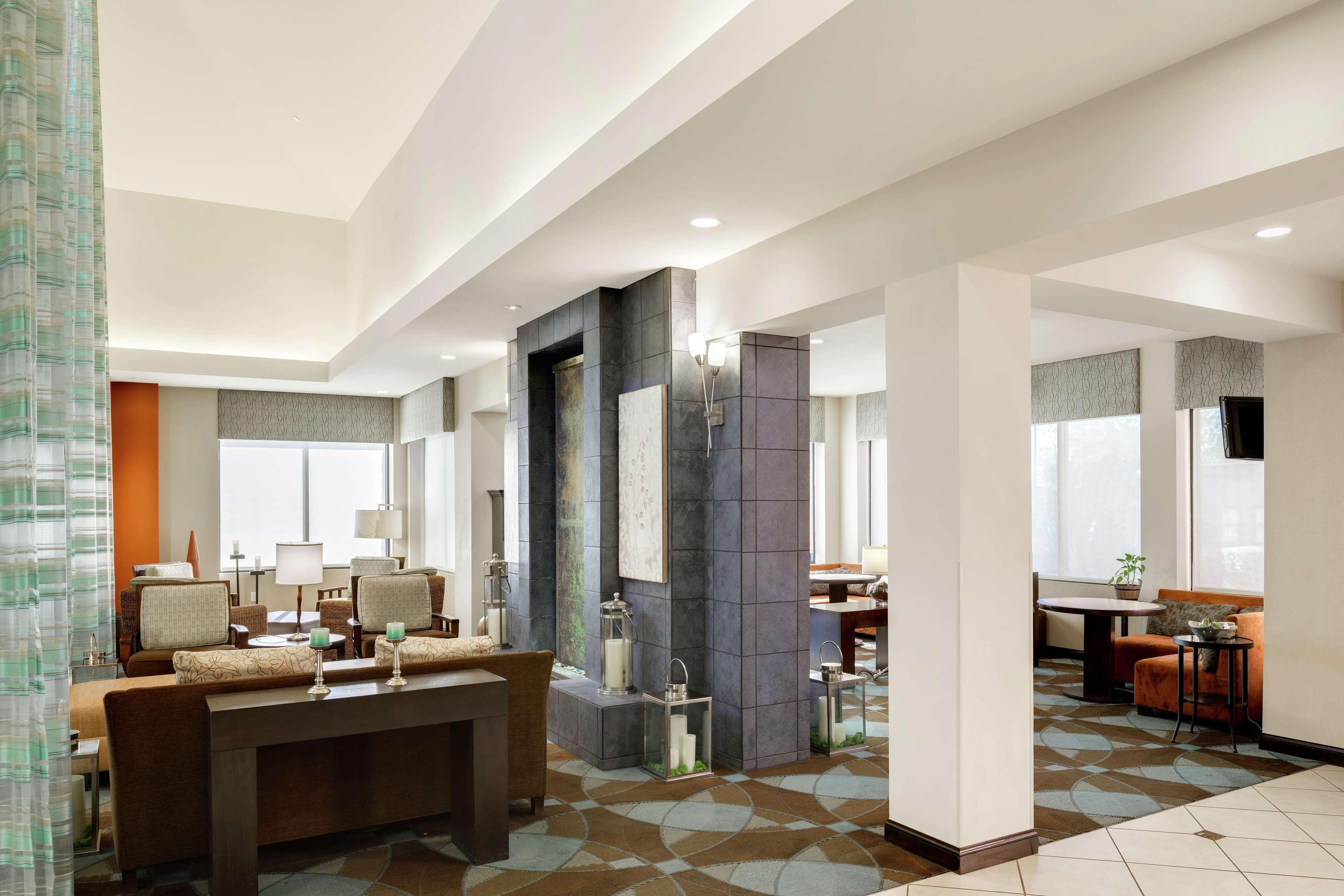 Hotel Hilton Garden North Happy Valley 3*