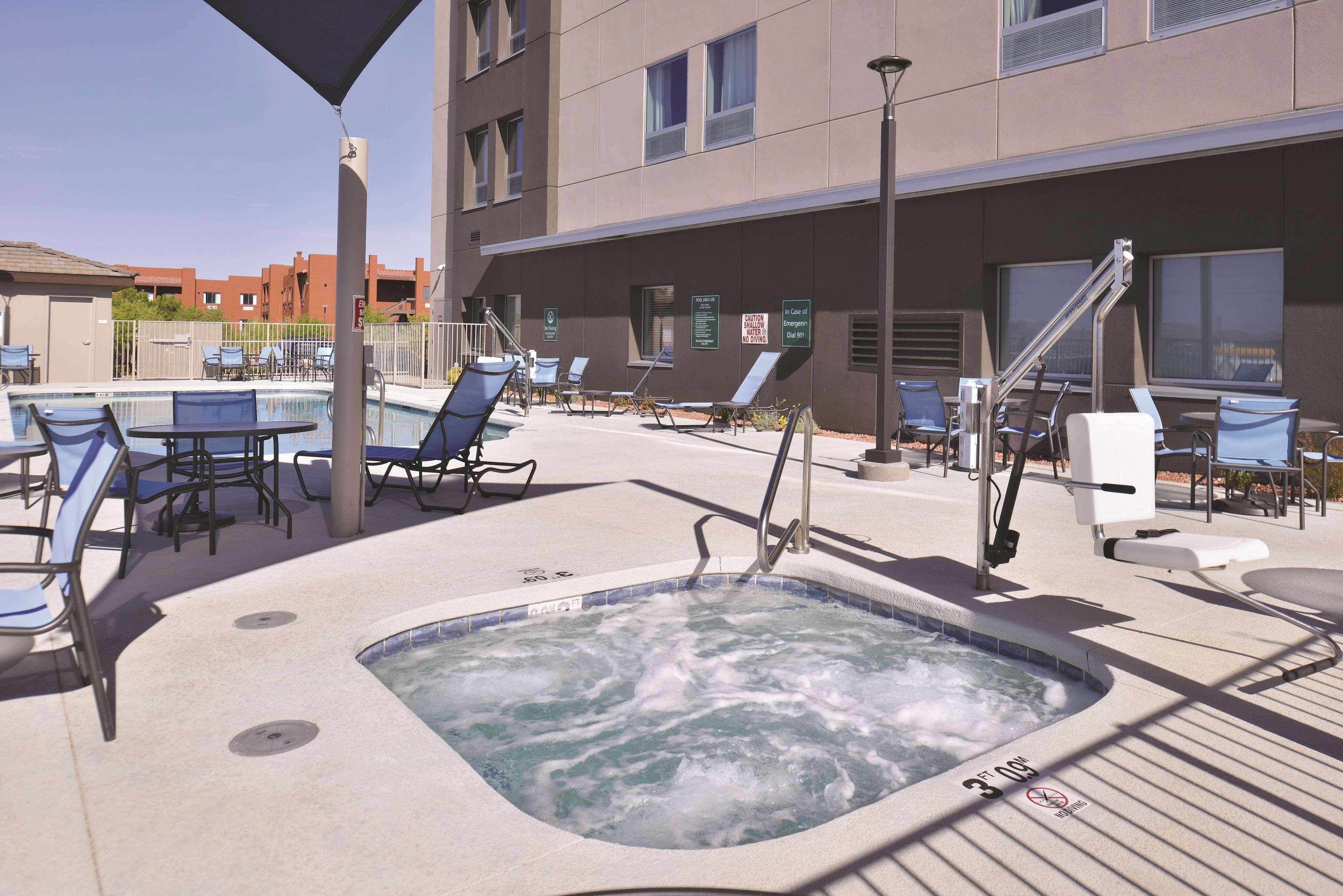 La Quinta By Wyndham At Powell Hotel 3*