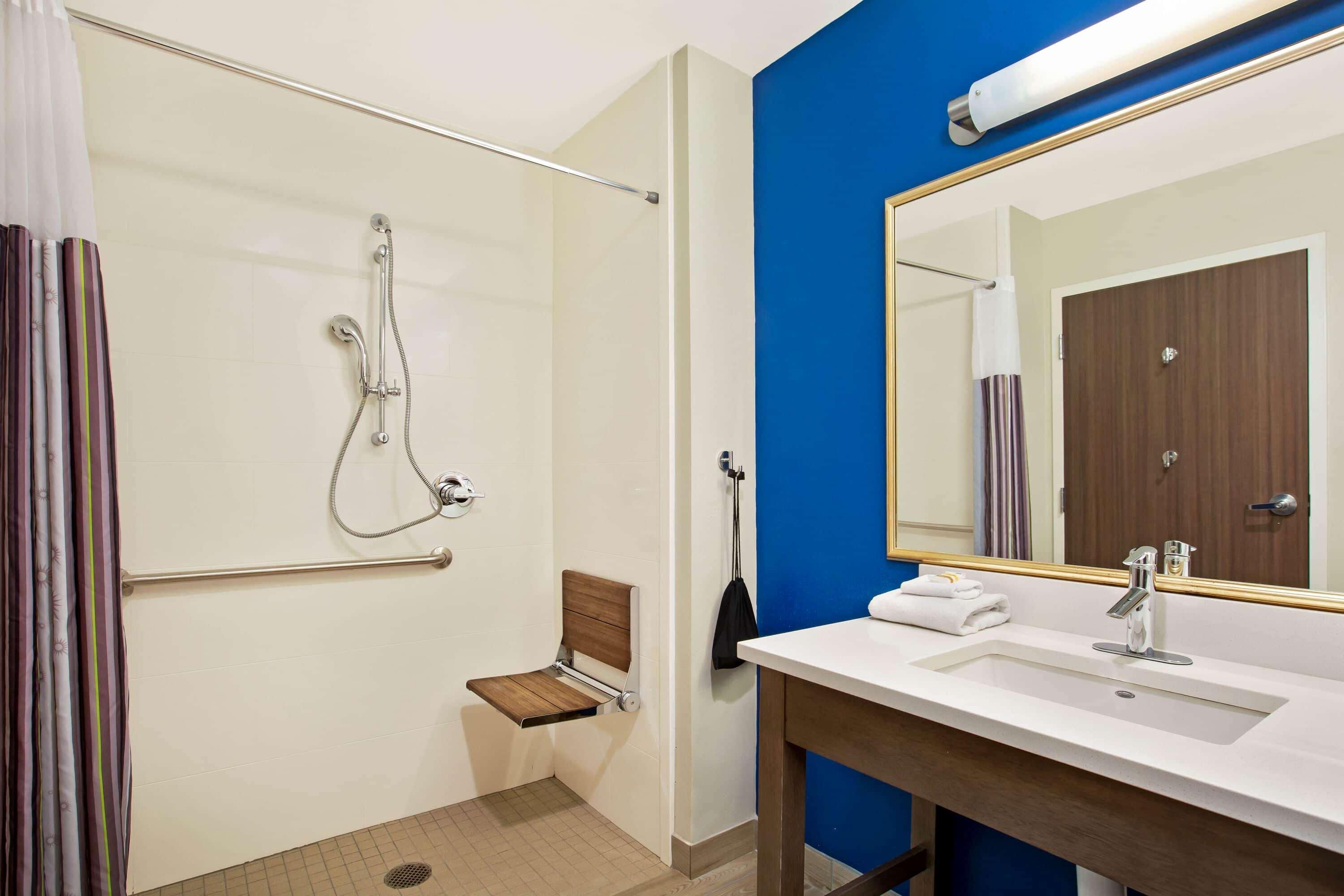 La Quinta By Wyndham At Powell Hotel