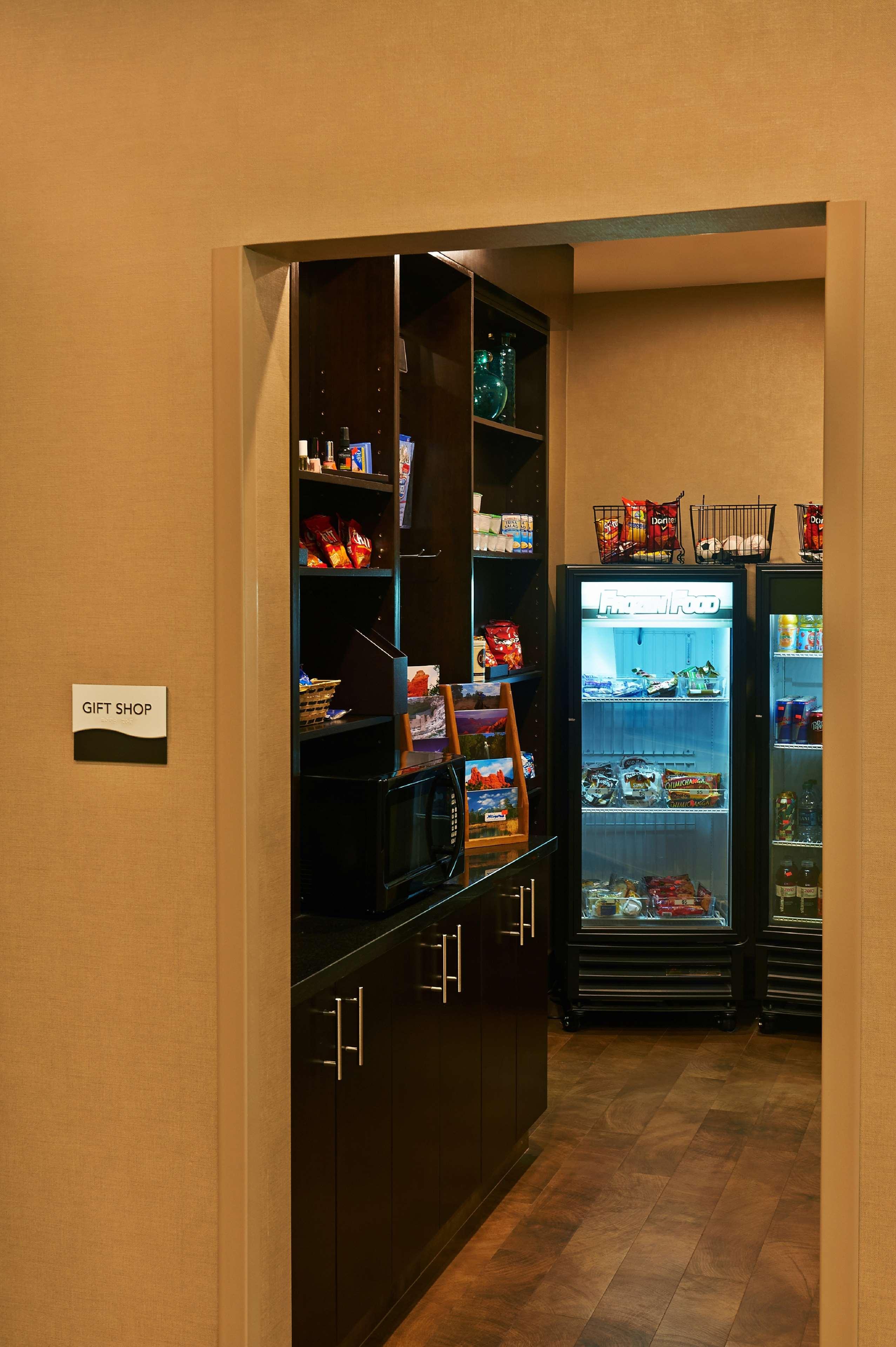 Hotel Doubletree By Hilton 4*