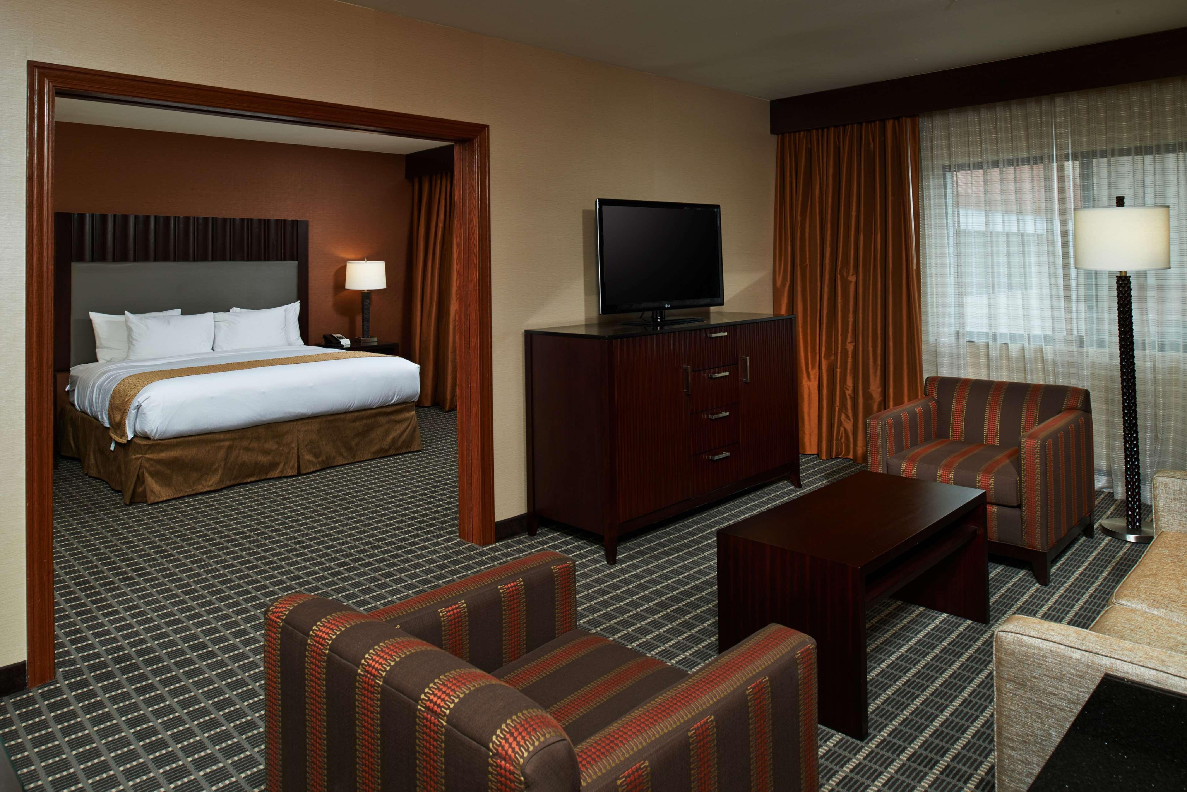 Doubletree By Hilton Hotel