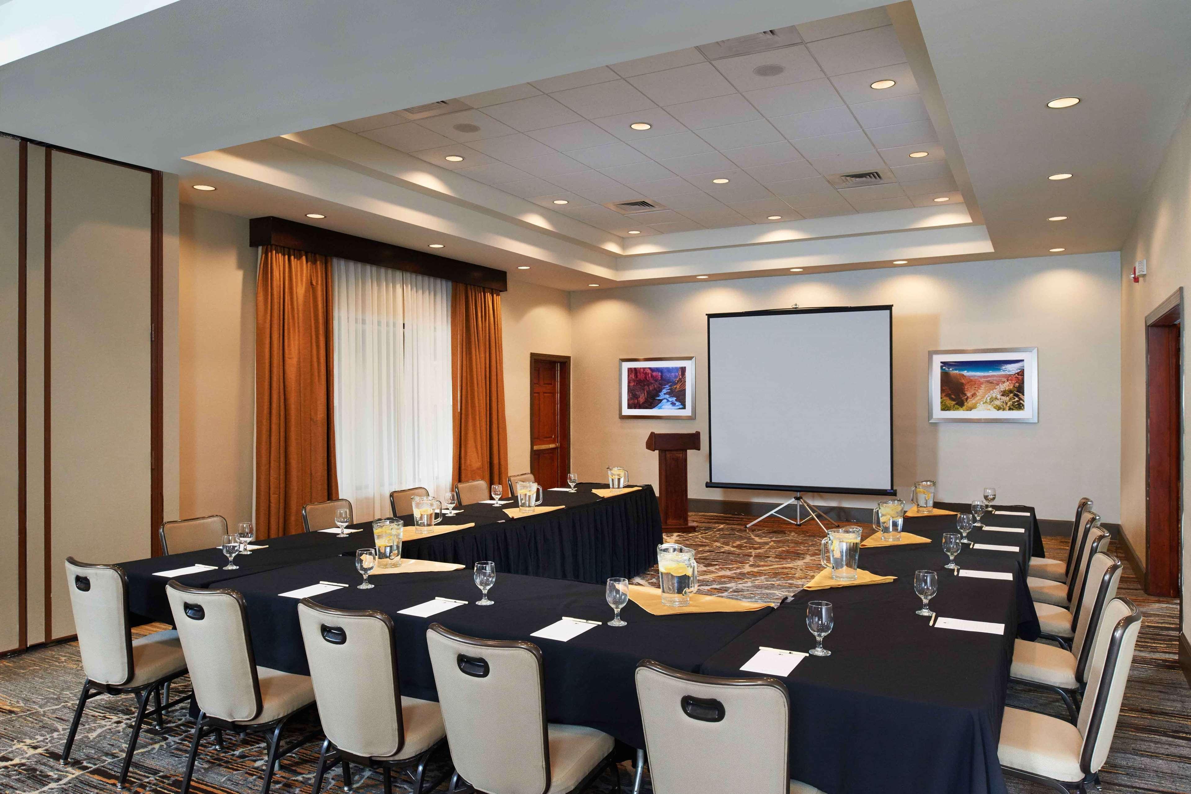 Doubletree By Hilton Hotel 4*