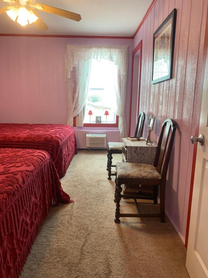 Bordello Bed & Breakfast Tombstone