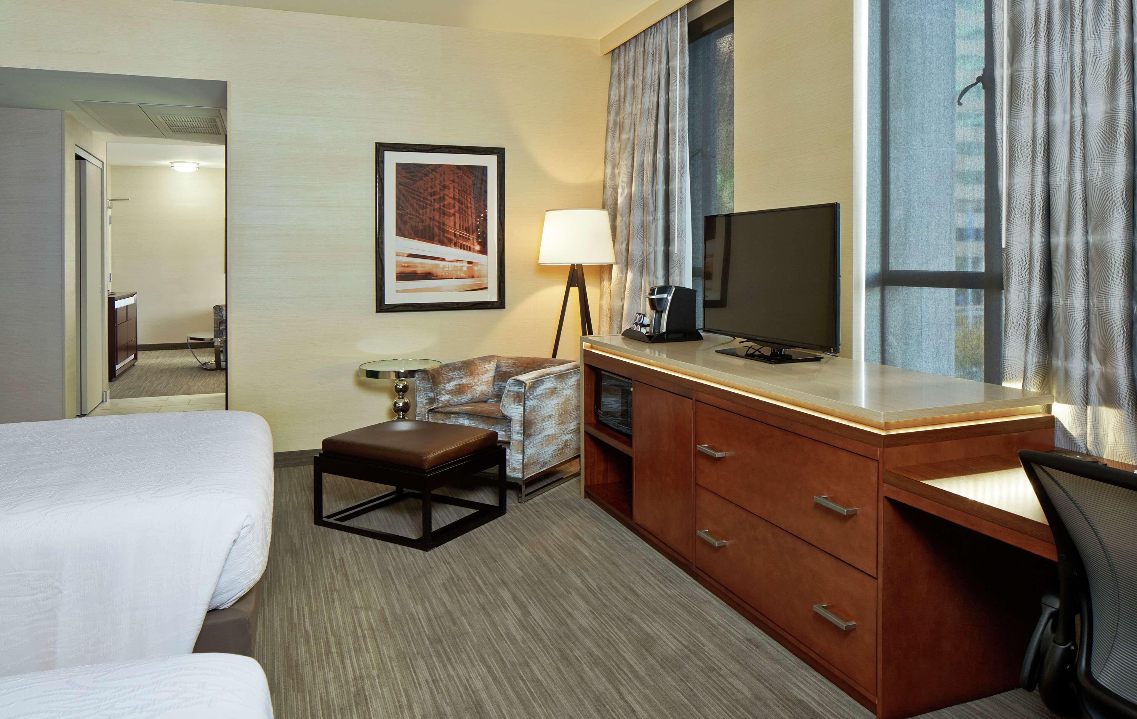 Hilton Garden Downtown Hotel 3*