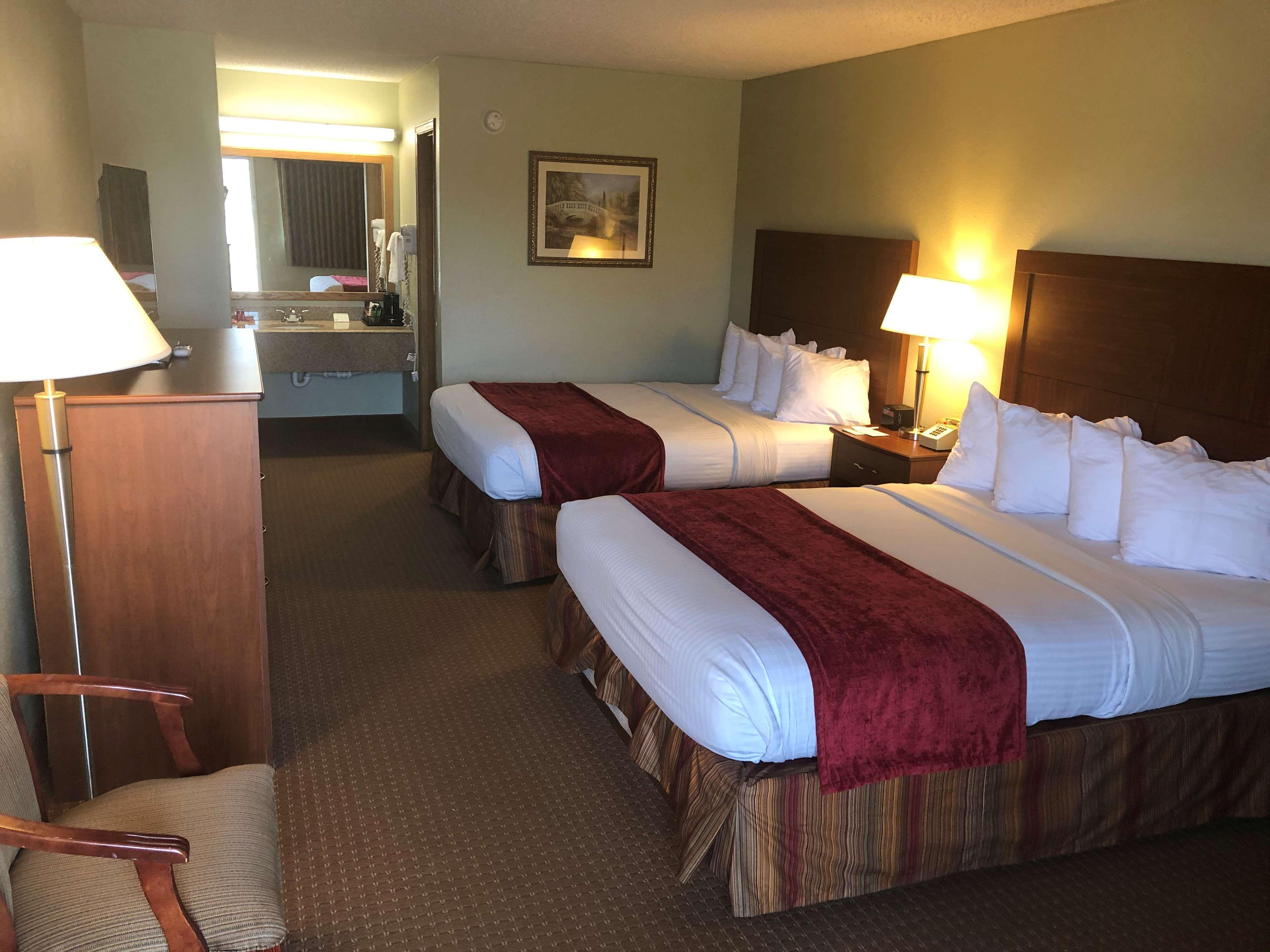 Hotel Western Gold Poppy