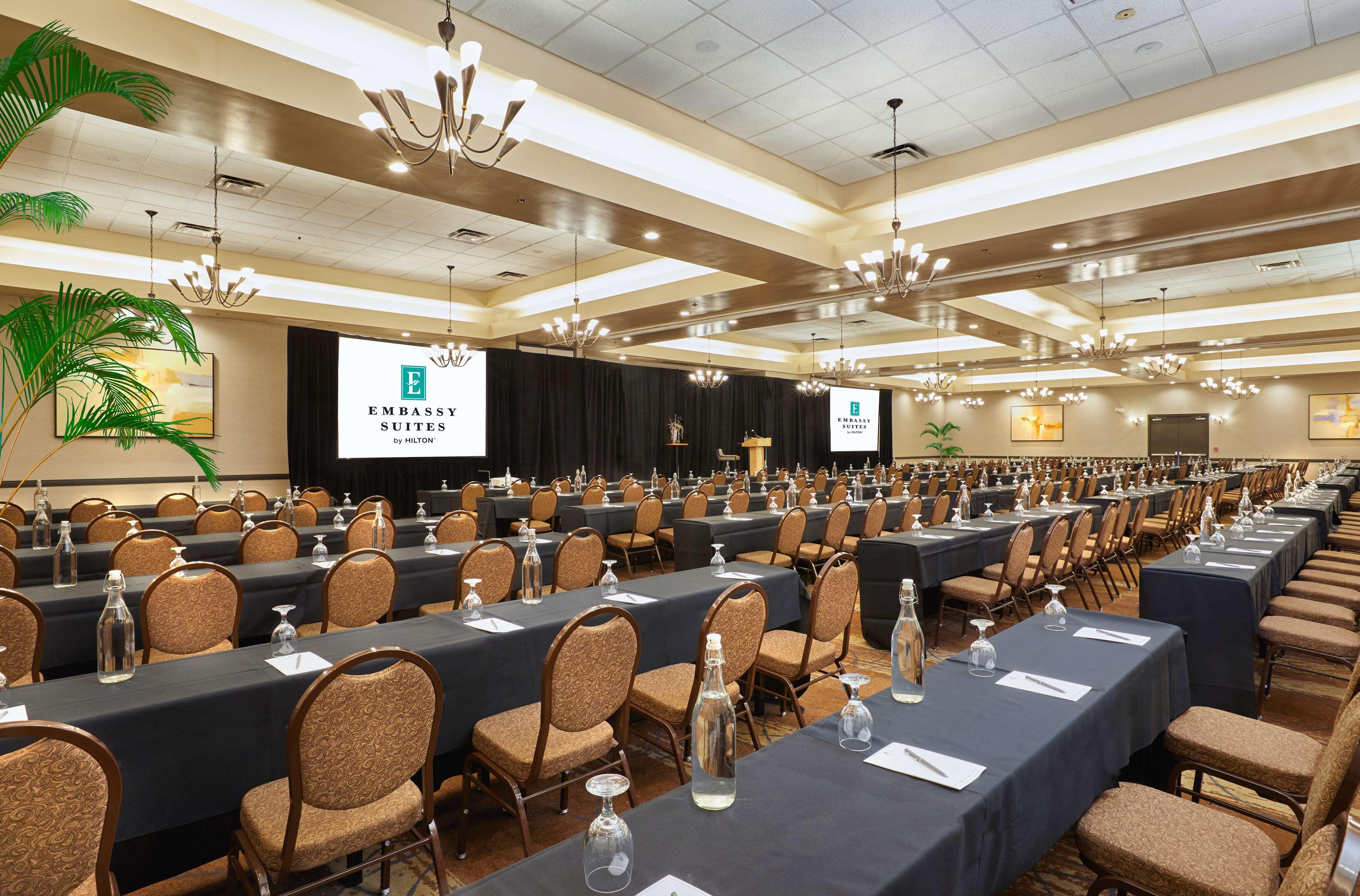 Embassy By Hilton Scottsdale Phoenix