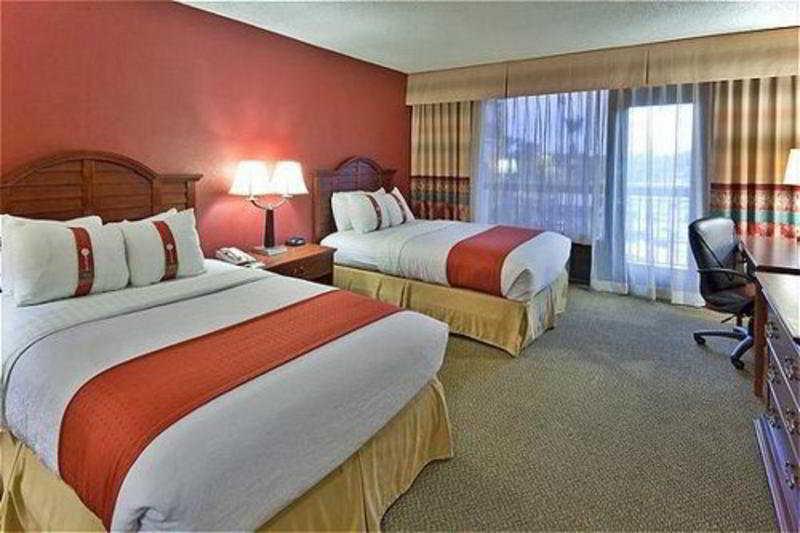 Phoenix-mesa Chandler By Ihg Mesa