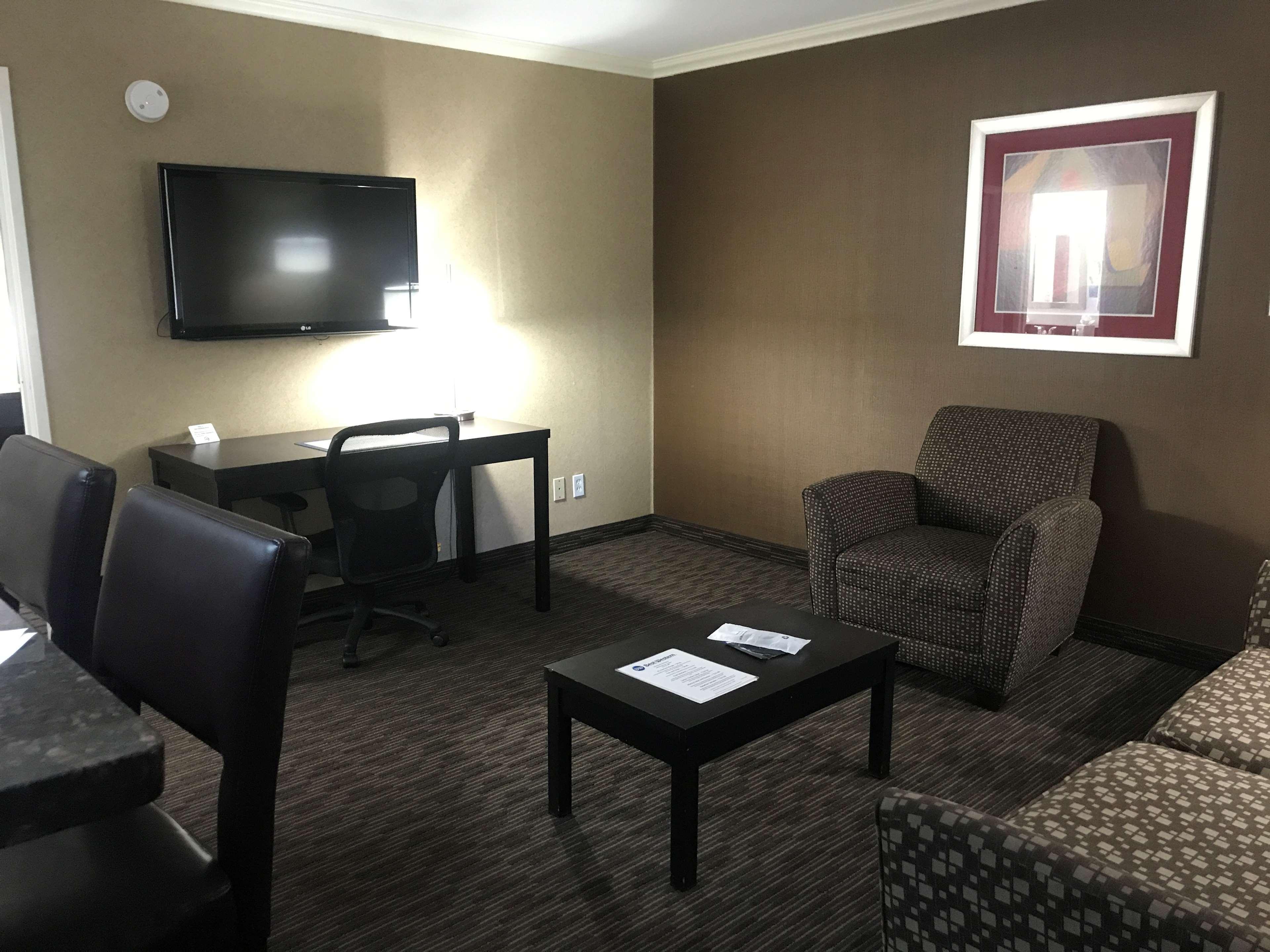 Hotel Western Mall & 3*