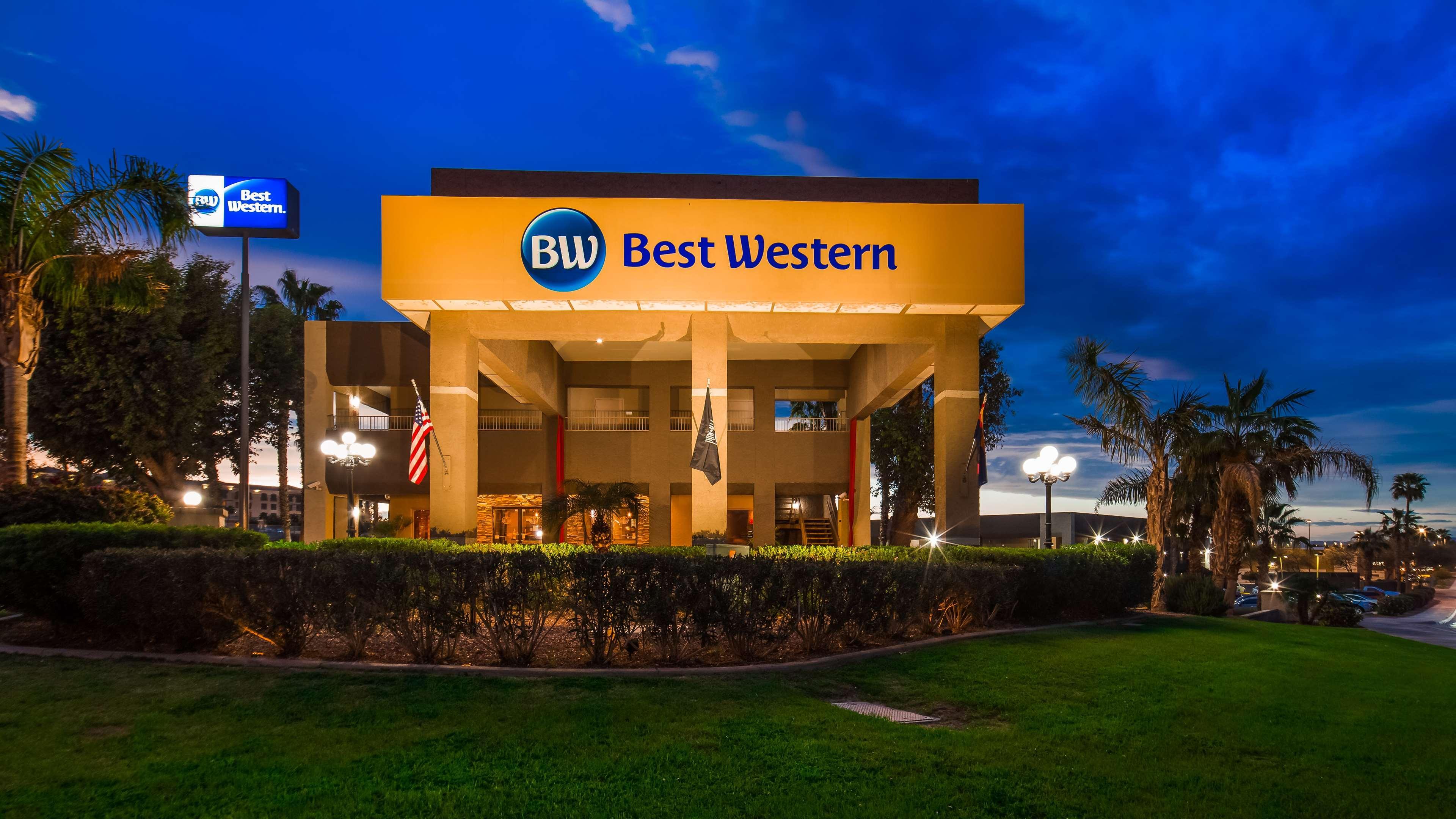 Western Mall & Hotel Yuma