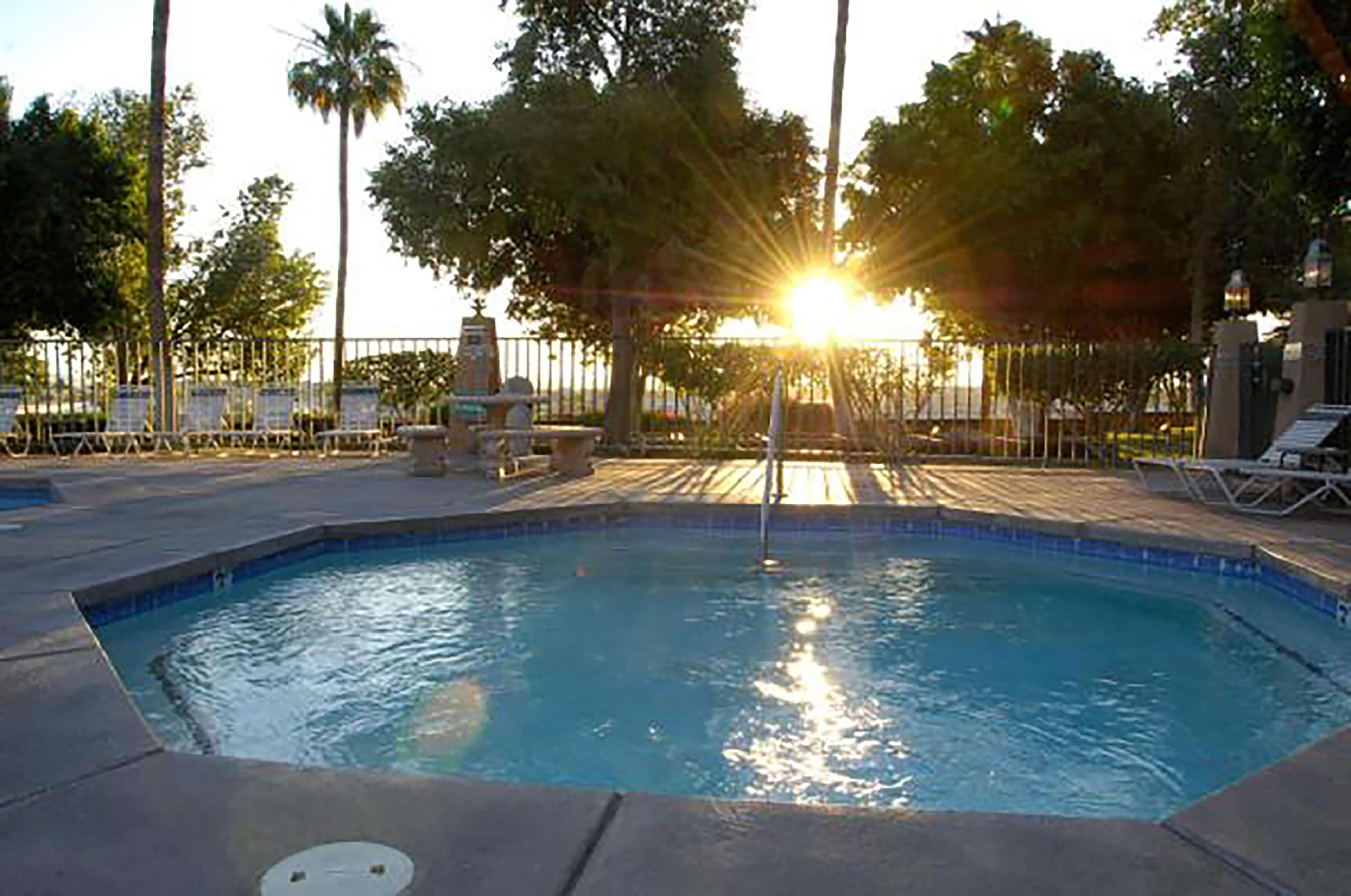 Shilo Hotel 3*