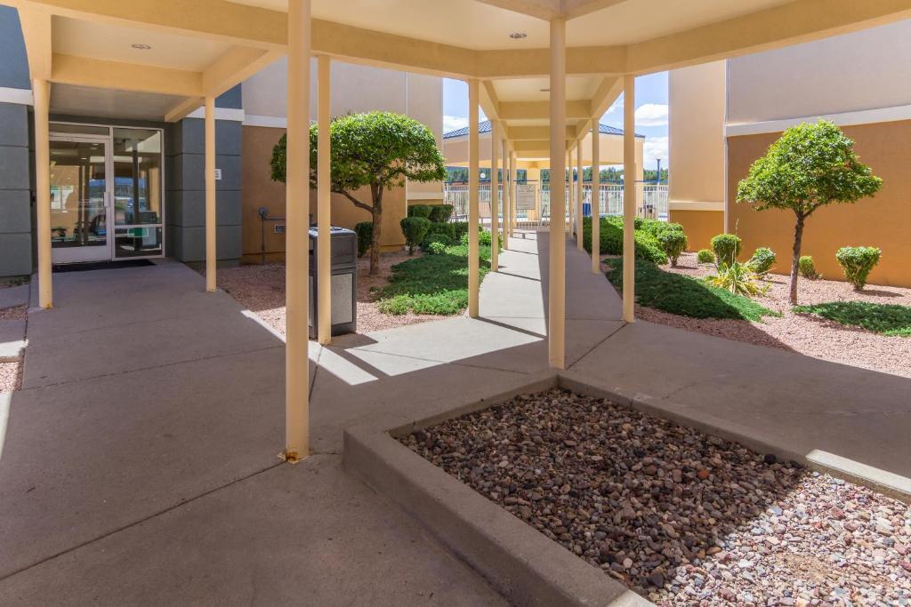 Quality Near Grand Canyon Inn