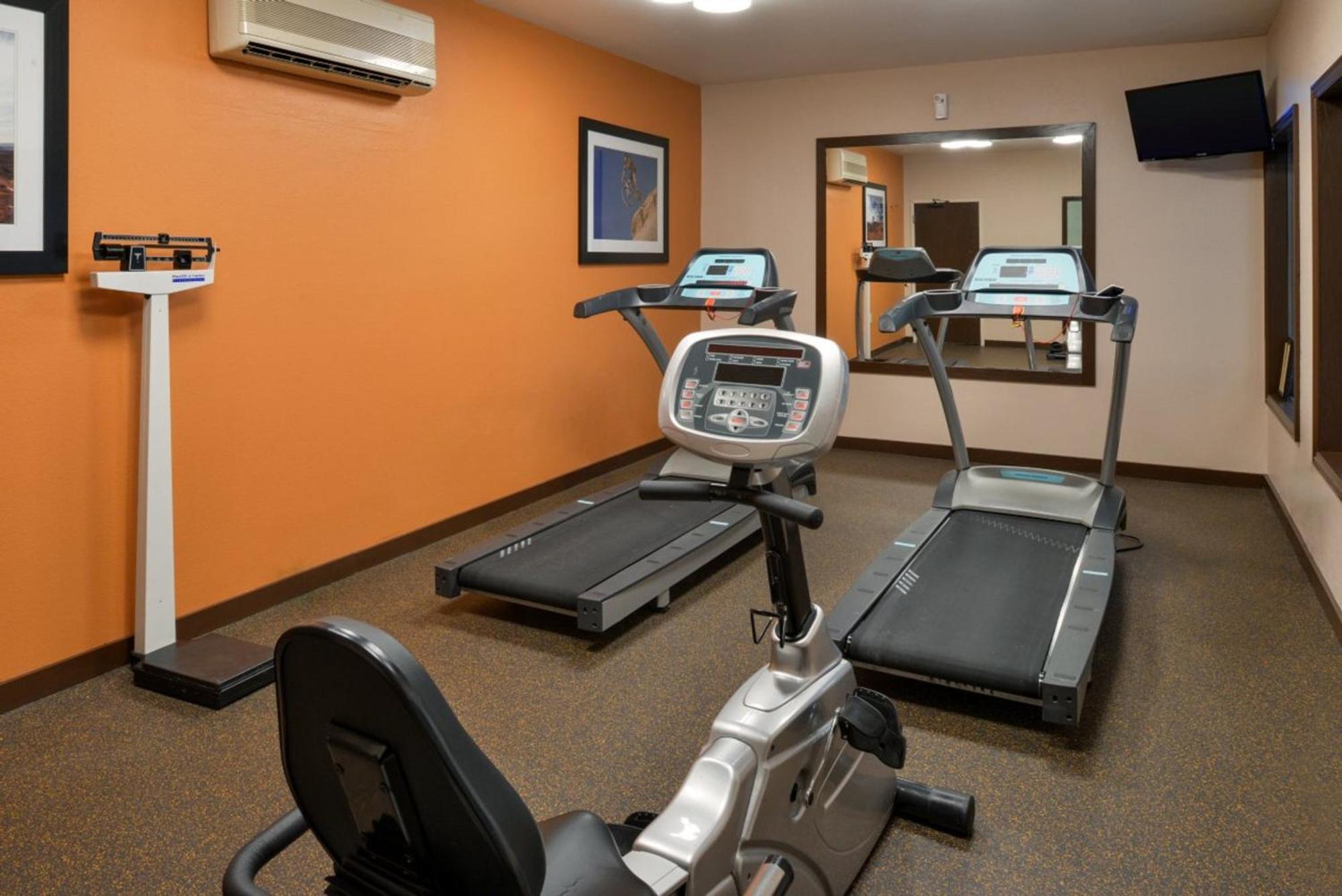 Express By Ihg Hotel