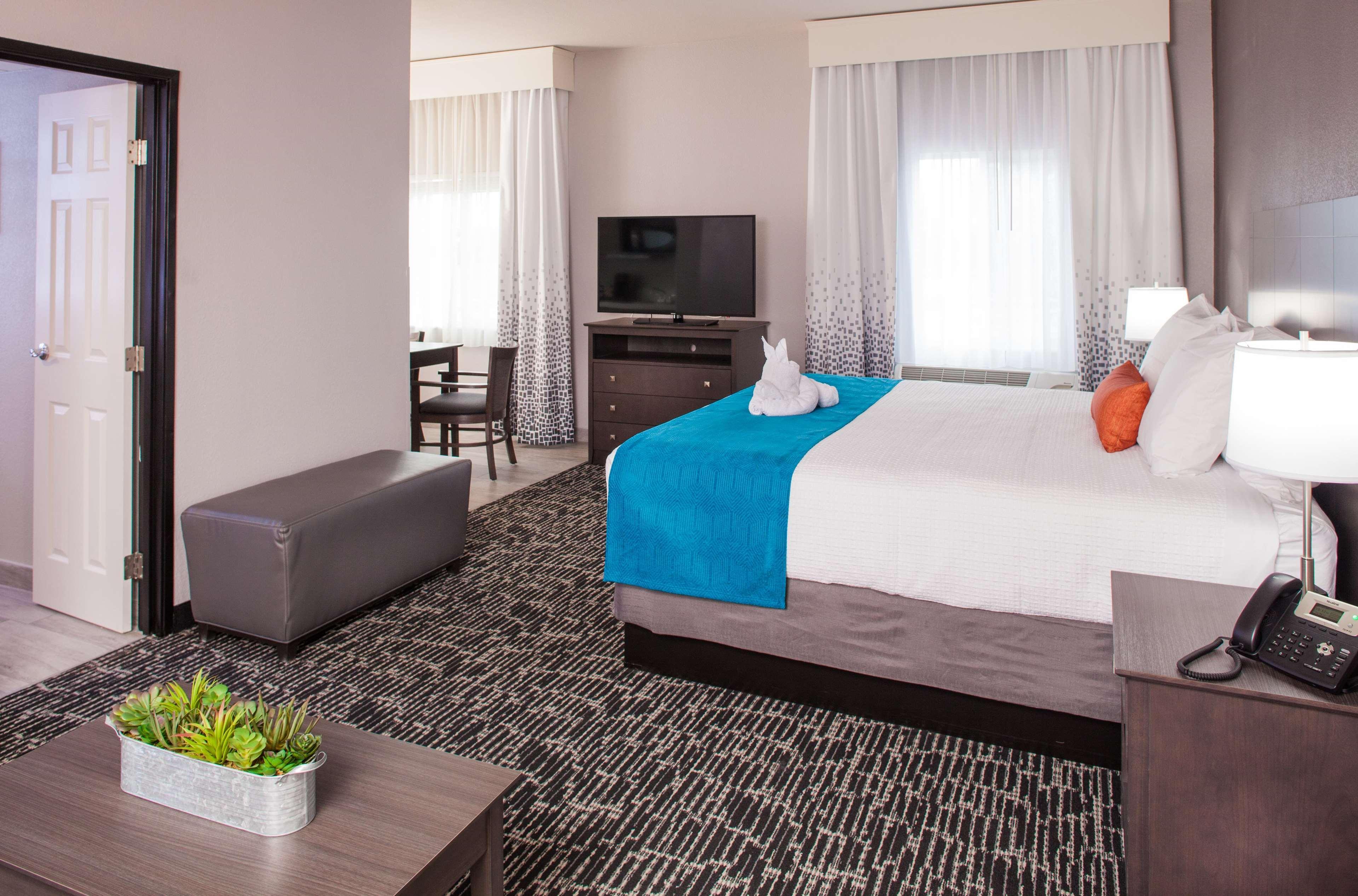 Western Sun Canyon Hotel 3*