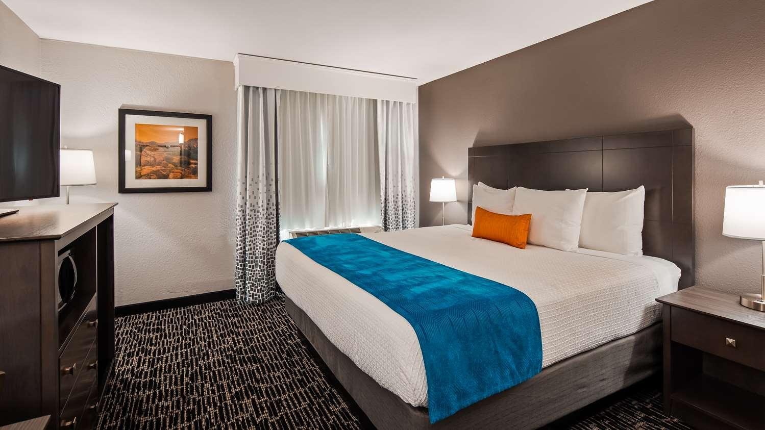Western Sun Canyon Hotel 3*