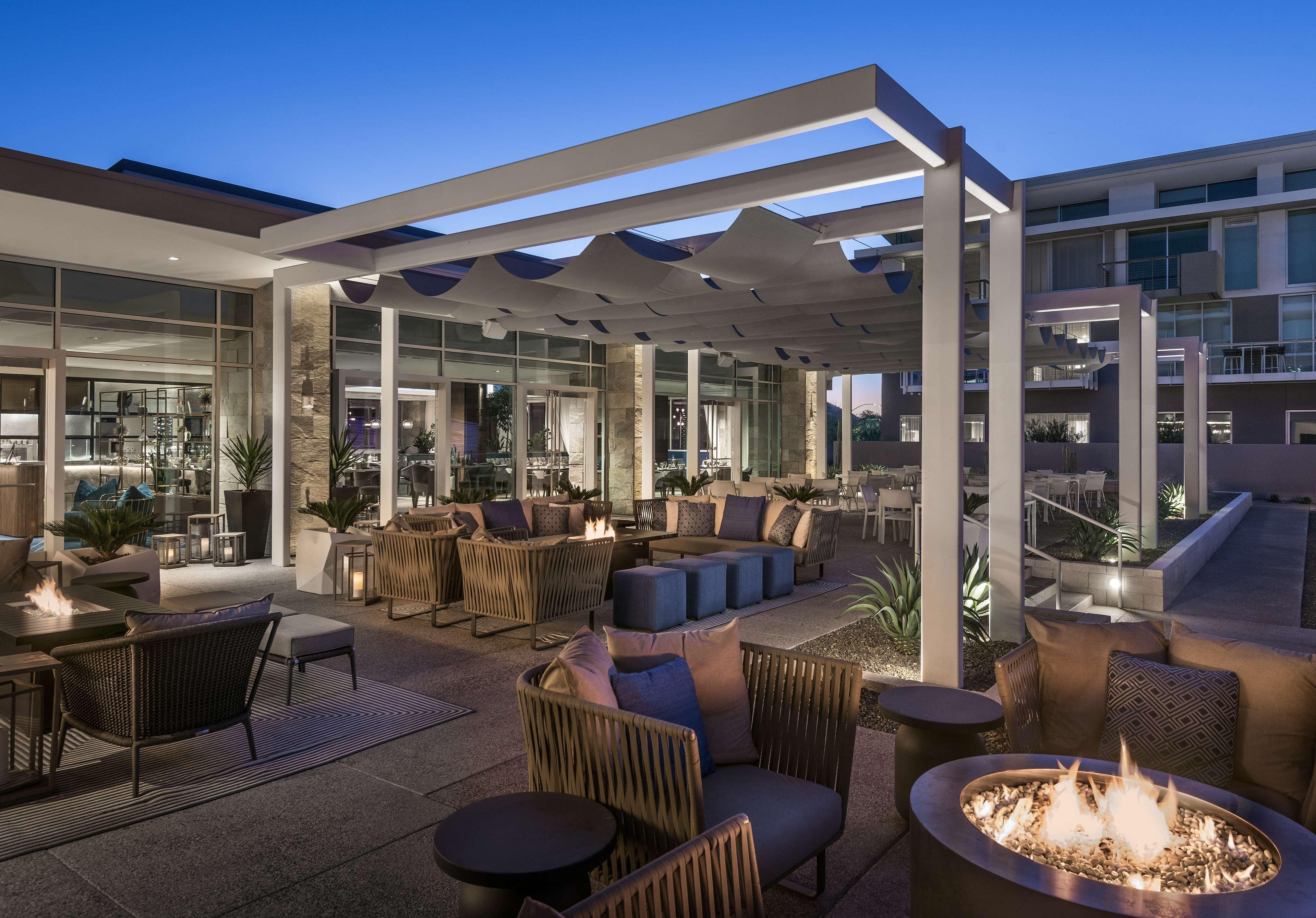 Mountain Shadows Scottsdale Resort 5*