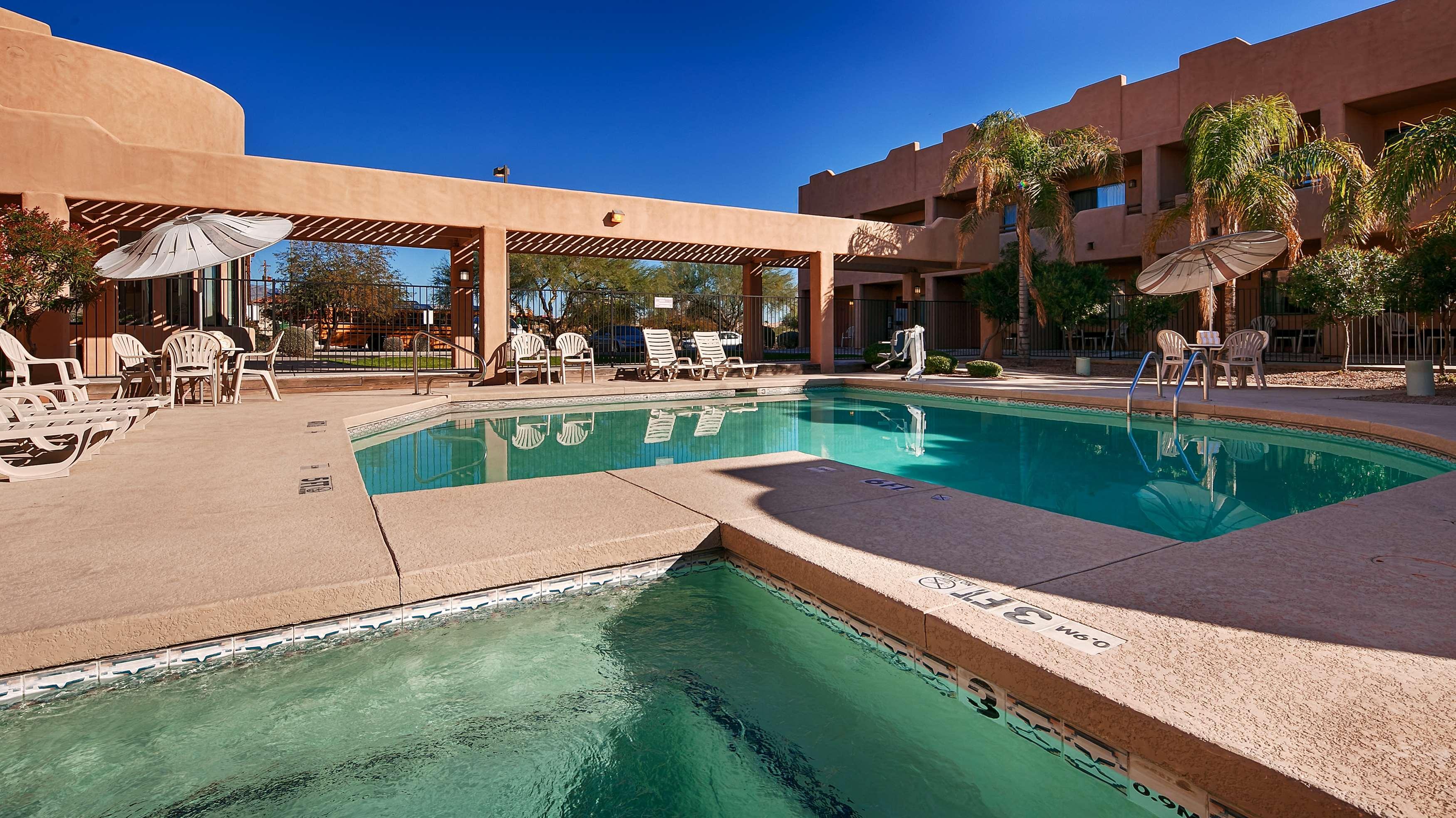 Western Hotel 3*