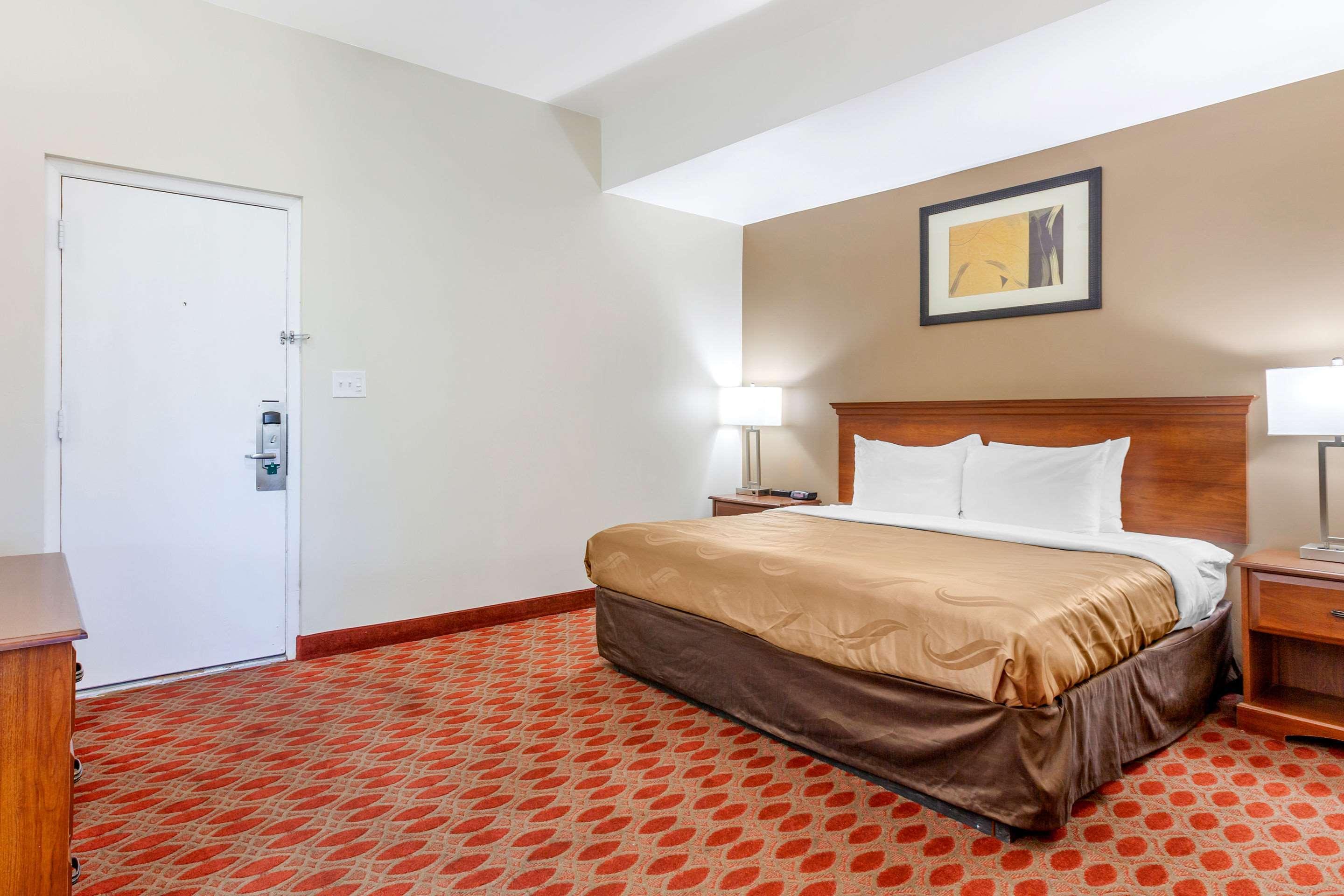 Hotel Quality & - Phoenix West 2*