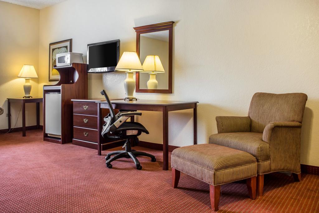 Hotel Americana 4*