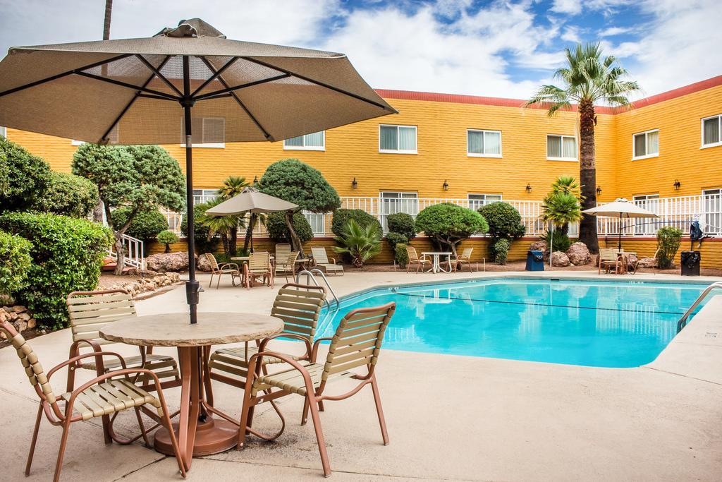 Hotel Americana 4*